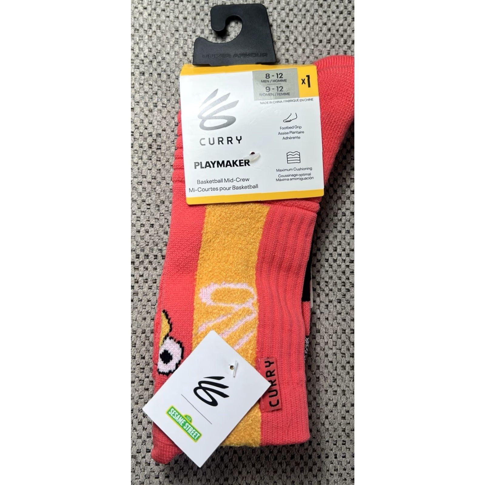 Under Armour Under Armour Curry Playmaker SESAME STREET Elmo Socks Men's 8-12 Crew Cushioned Moisture Wicking Coral 1 Pair Size ONE SIZE - 2 Thumbnail