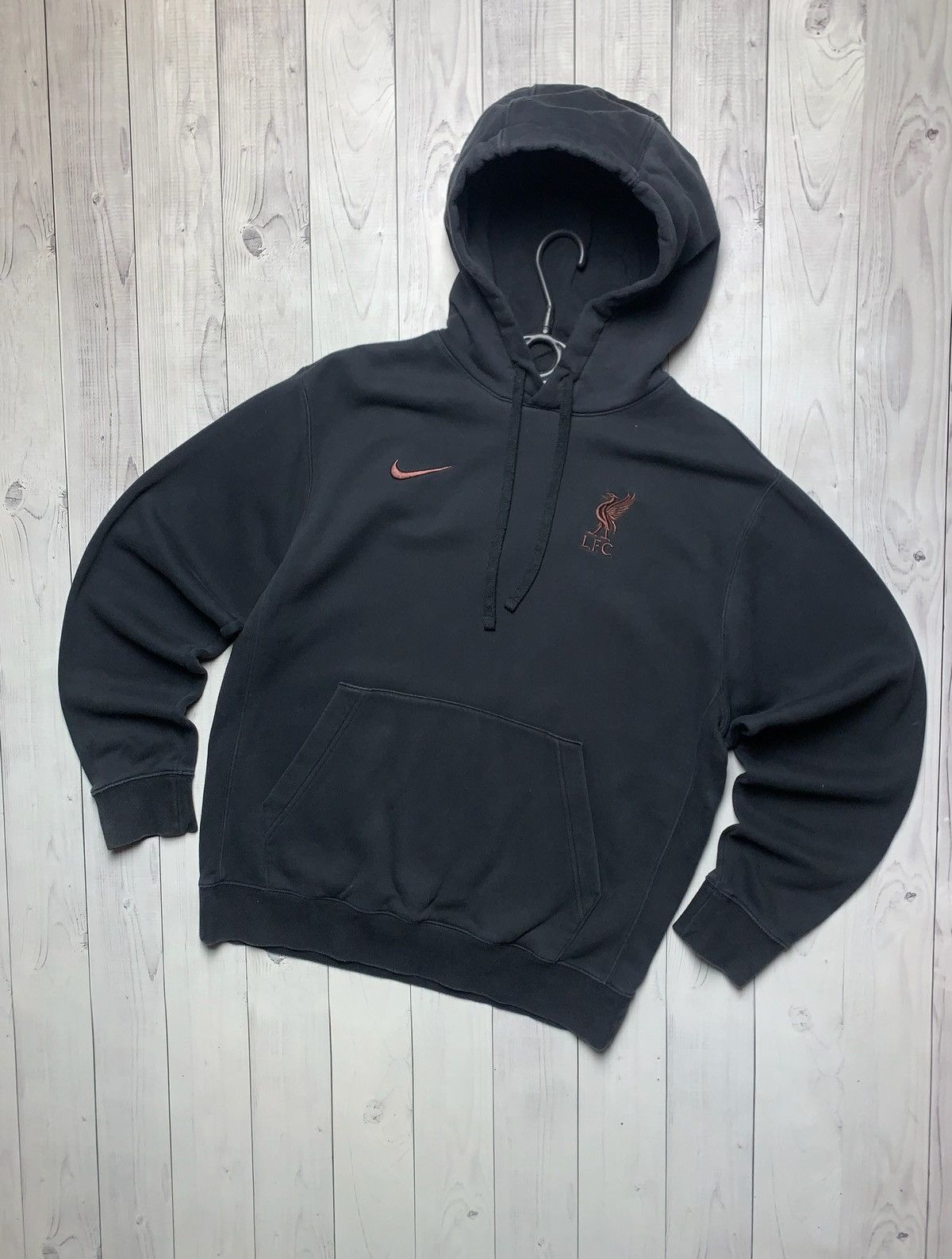 Nike Vintage Nike Liverpool soccer hoodie size S logo Size US S / EU 44-46 / 1 - 1 Thumbnail