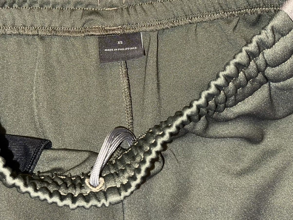 Yeezy Adidas Yeezy Calabasas Track Pants Core/Mink XS Kanye West Size US 30 / EU 46 - 2 Thumbnail