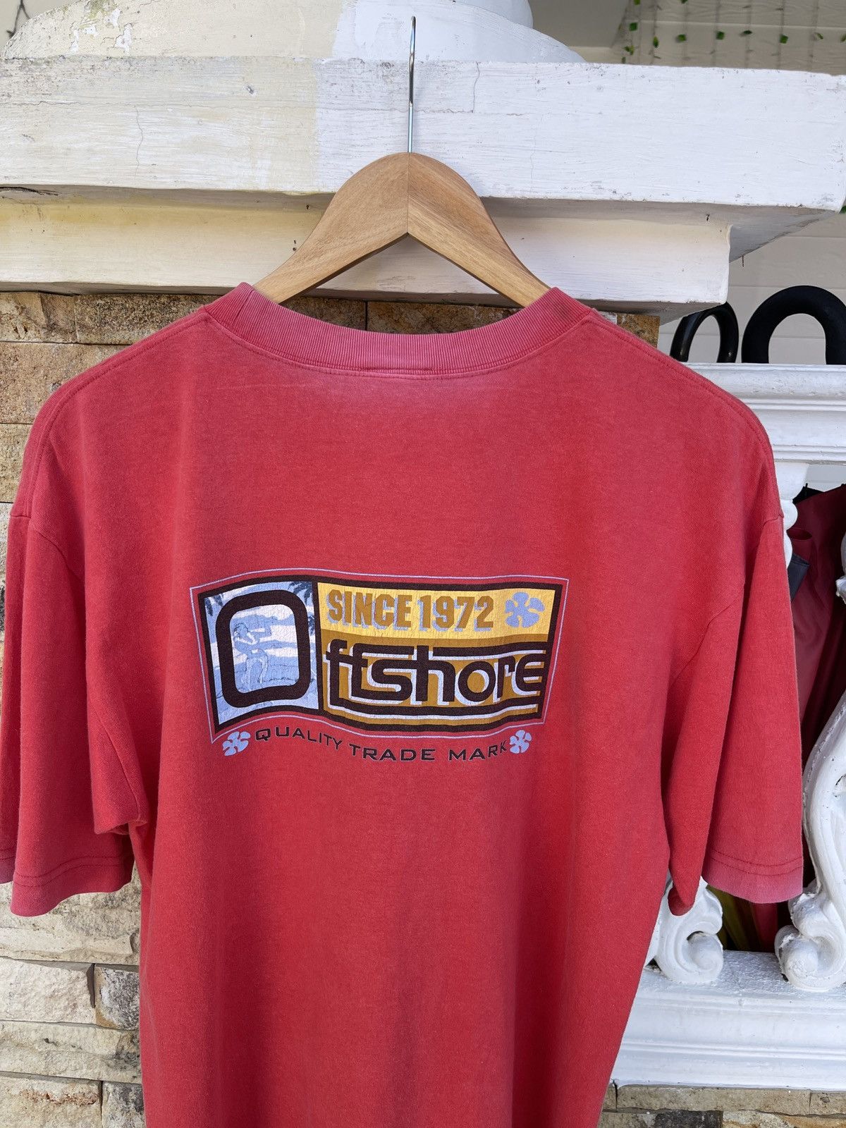 Pilgrim Surf + Supply Last Drop🔥STEALS🔥Vtg SUN FADED Off Shore Since 1972 T Shirt Size US L / EU 52-54 / 3 - 4 Thumbnail