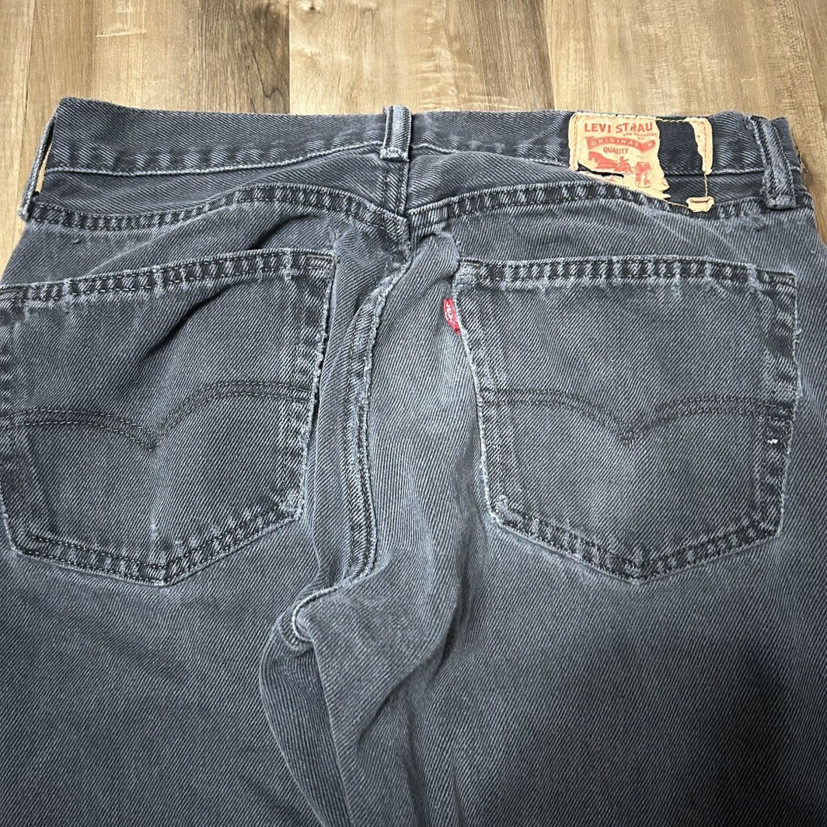 Levi's Vintage Clothing Vintage Y2K Levis Black Grunge Streetwear Denim Jeans 32x28 Size US 32 / EU 48 - 3 Thumbnail