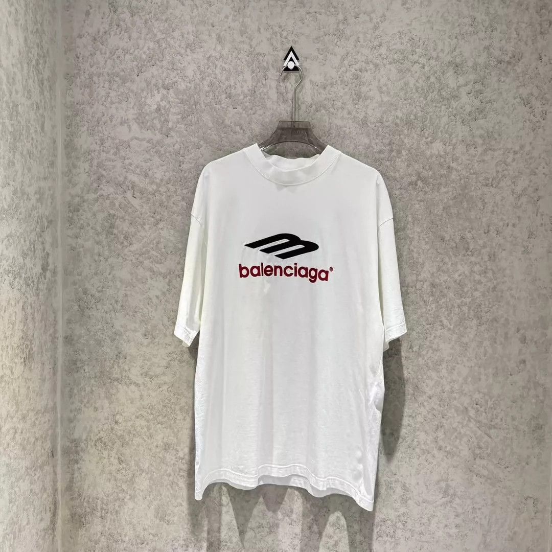 Balenciaga Balenciaga White 3b Embroidered Bright Thread Short Sleeve Size US L / EU 52-54 / 3 - 1 Thumbnail
