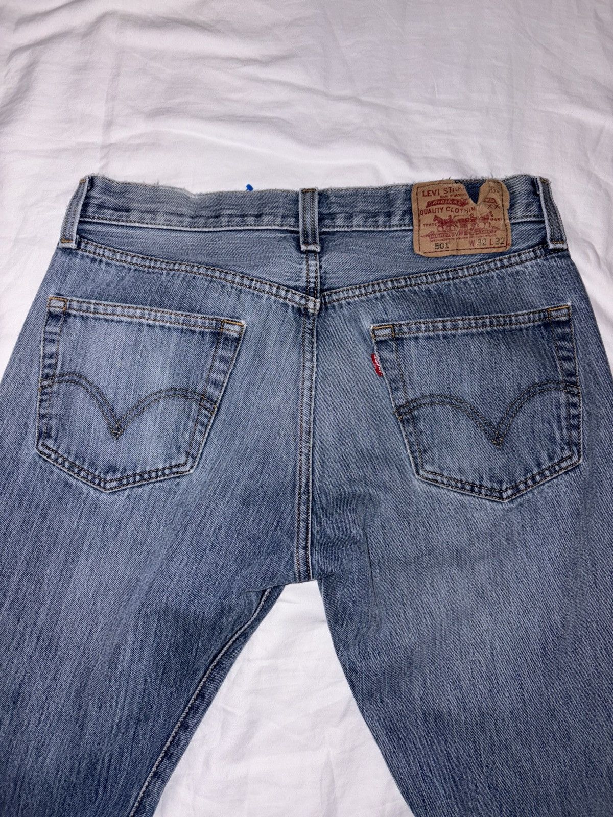 Levi's Vintage Clothing Levi’s 501 red tab blue jeans denim w32 L32 distressed Size US 32 / EU 48 - 7 Thumbnail