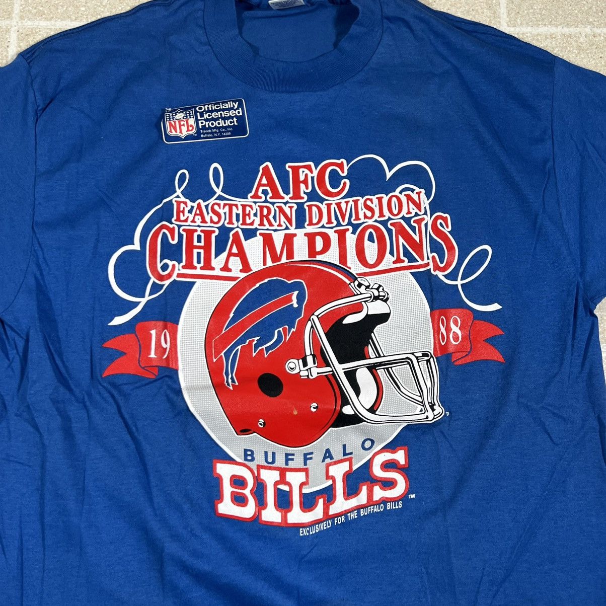 Trench USA Vtg Trench Buffalo Bills 1988 AFC Championship Tshirt XL NFL Size US XL / EU 56 / 4 - 2 Thumbnail