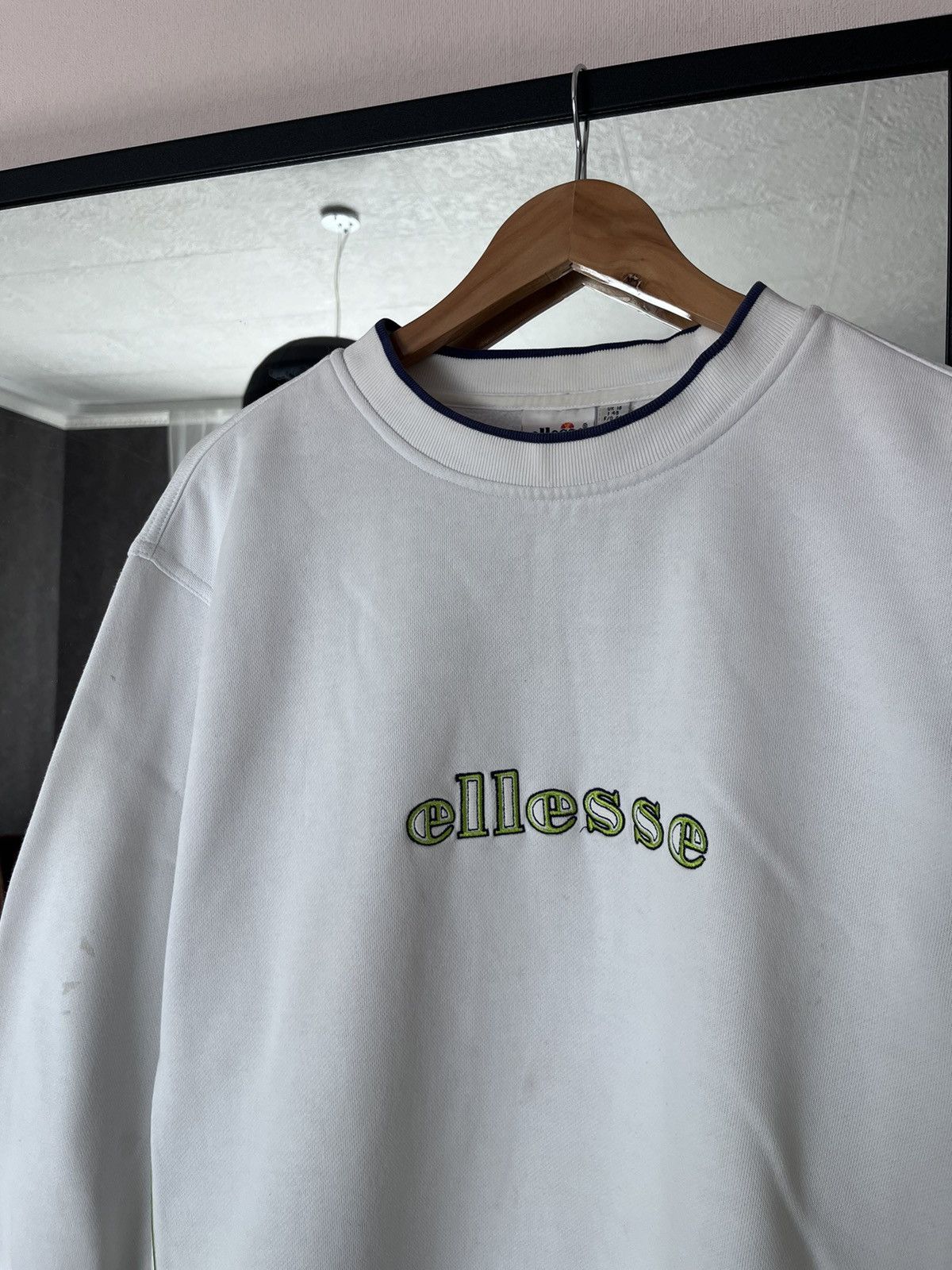 Ellesse Vintage Ellesse Big Logo Embroidered White Sweatshirt Size XL / US 12-14 / IT 48-50 - 2 Thumbnail