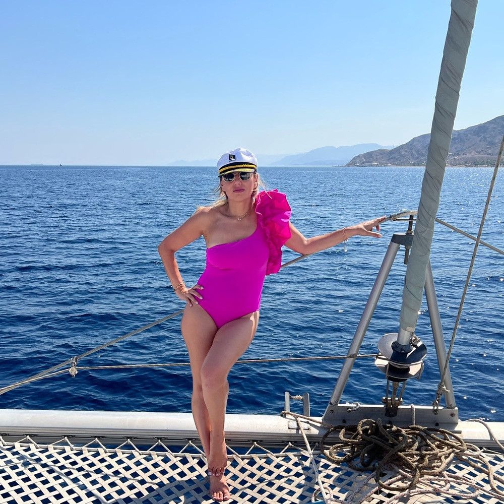 Zara 🦋 BLOGGERS FAVORITE 🦋 ZARA FUCHSIA RUFFLE SWIMSUIT SIZE M Size M / US 6-8 / IT 42-44 - 2 Thumbnail
