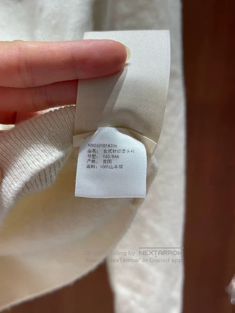 Hermes Hermes Cashmere off-white long-sleeved pullover Size XS / US 0-2 / IT 36-38 - 4 Thumbnail
