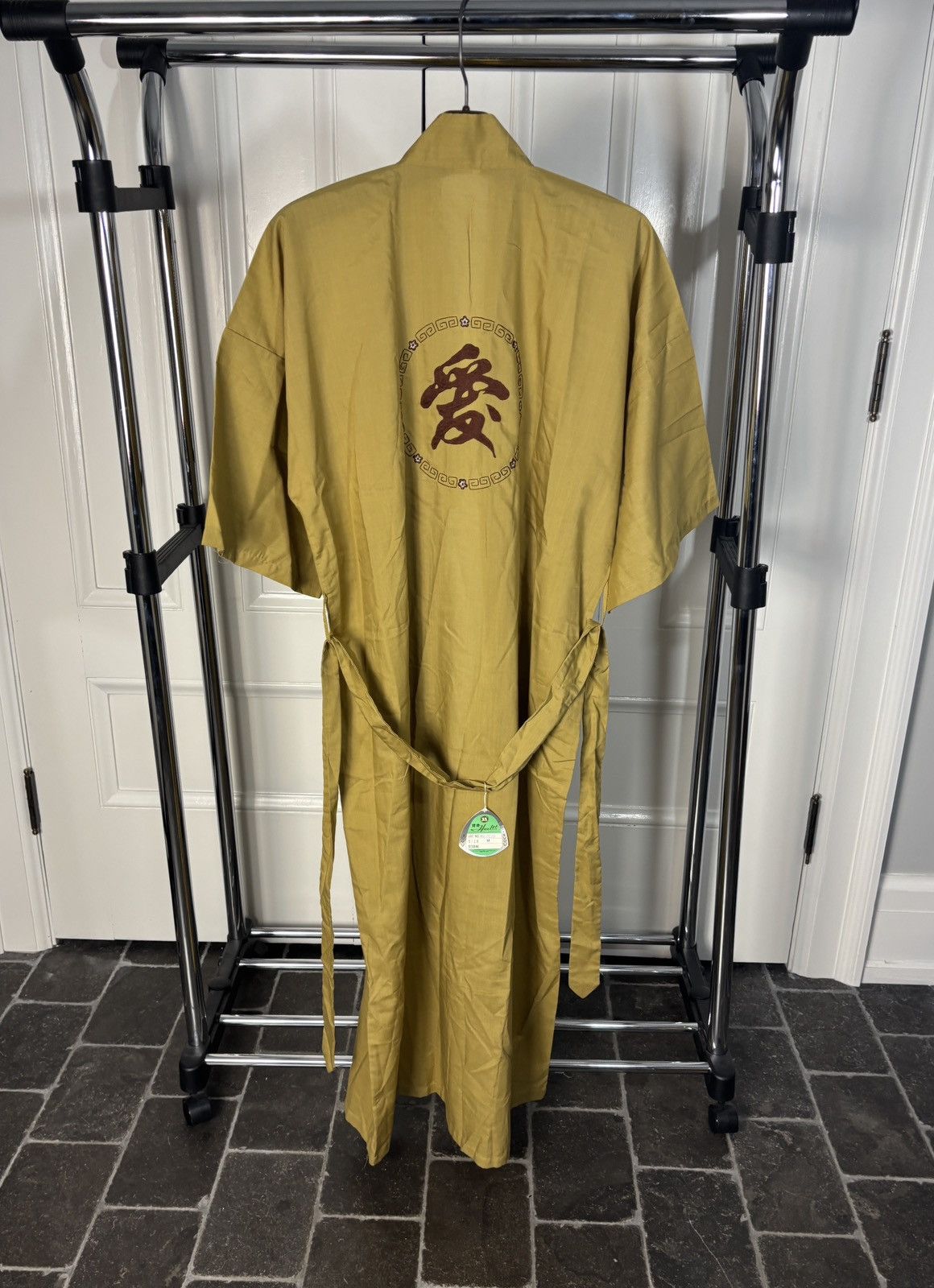 Vintage NOS Vintage Chinese Bath Robe Embroidered 1970s Belted Sleep Size US M / EU 48-50 / 2 - 2 Thumbnail