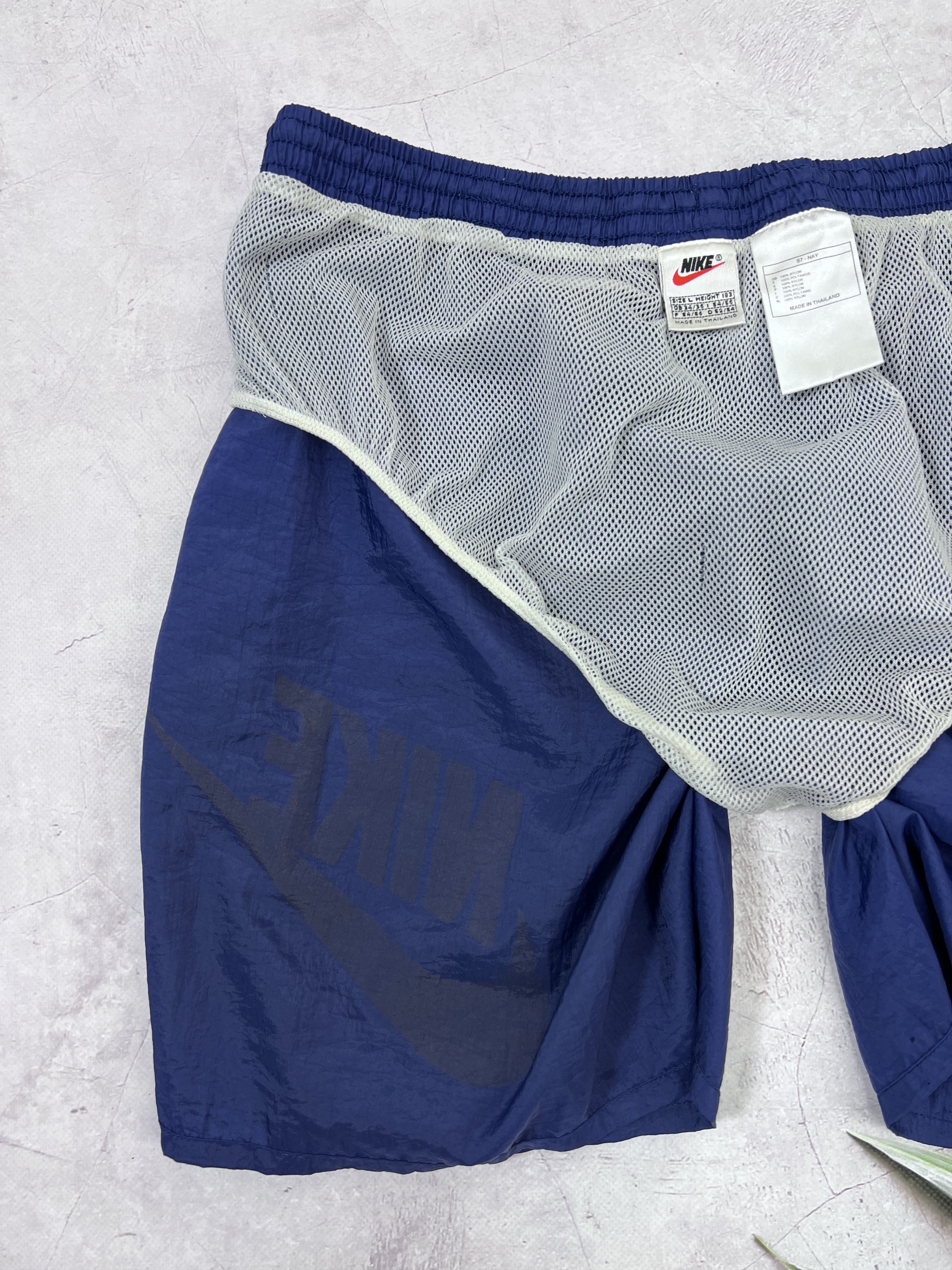 Nike × Vintage Vintage Nike Shorts Swoosh Logo Dark Blue Size US 36 / EU 52 - 17 Thumbnail