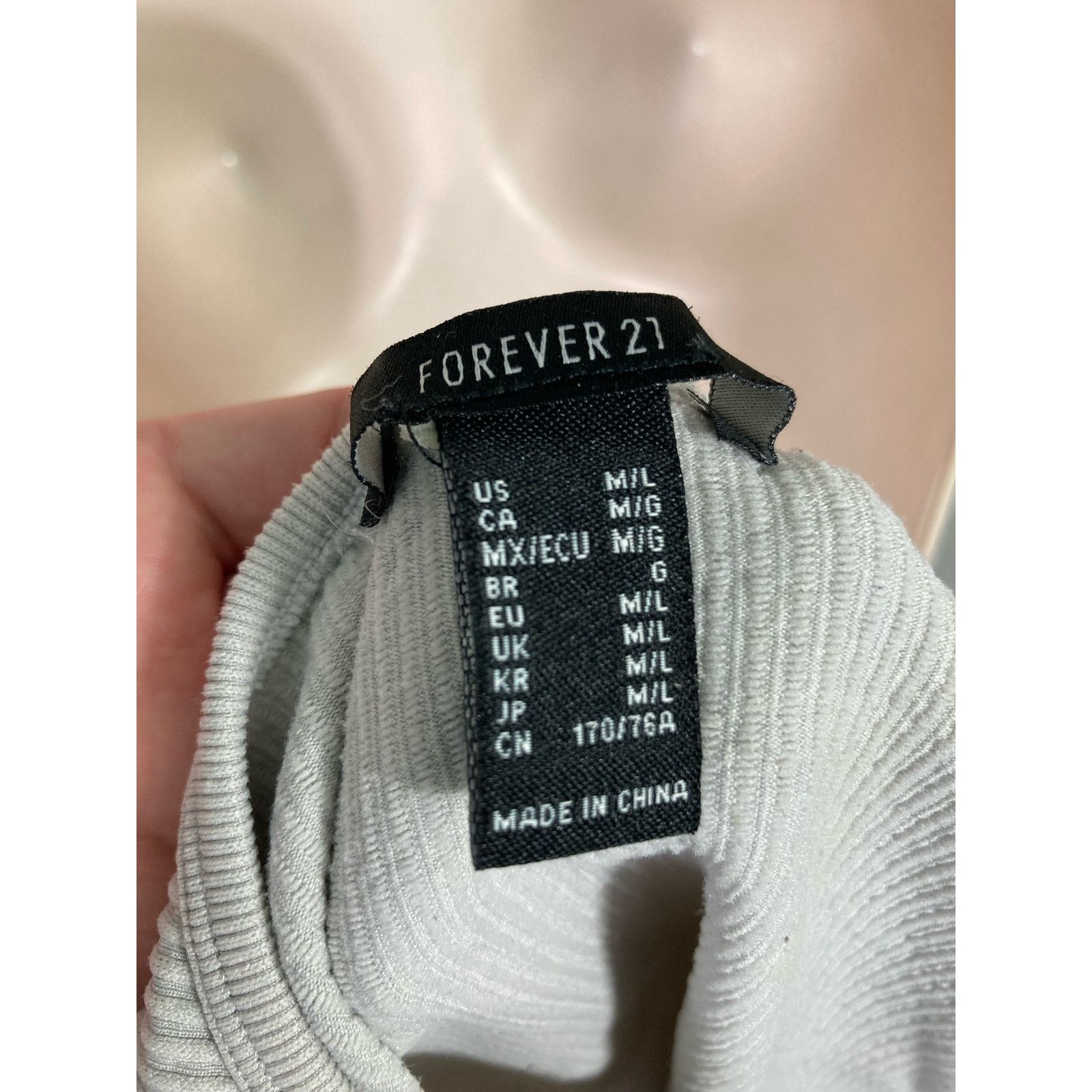 Forever 21 Forever 21 Crop Top Lot 4 M/L Trendy Styles Juniors Summer Size M / US 6-8 / IT 42-44 - 7 Thumbnail
