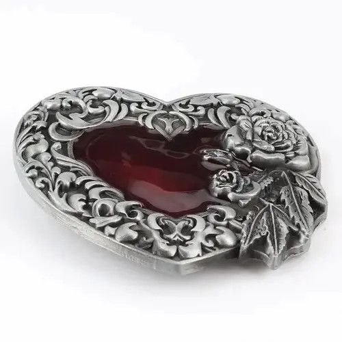 Japanese Brand Vintage Roses and Red Hearts buckle ( no belt ) Size ONE SIZE - 3 Thumbnail