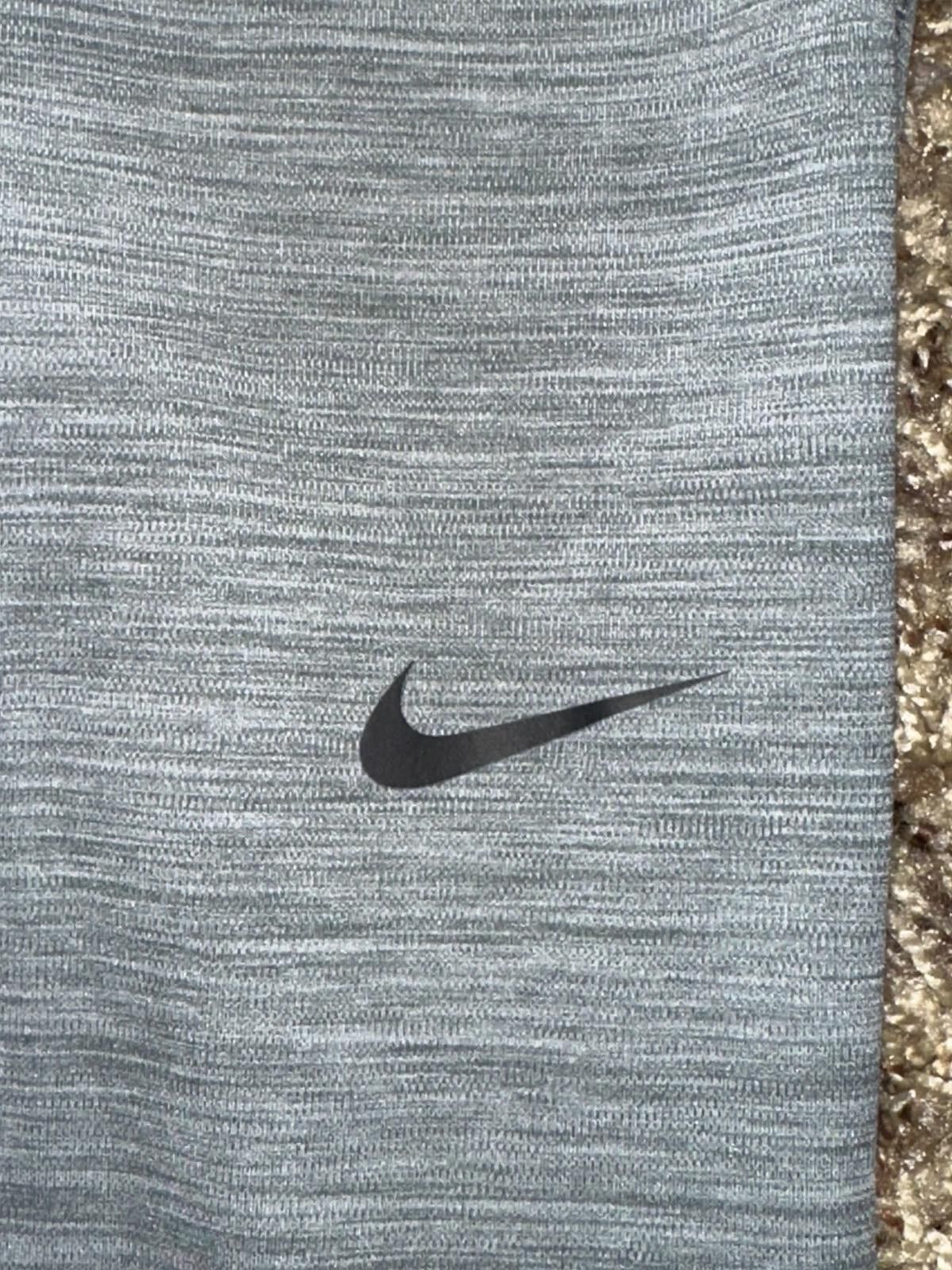 Nike Nike Pro Women's 7/8 Tie-Dye Leggings Size 32" / US 10 / IT 46 - 4 Thumbnail