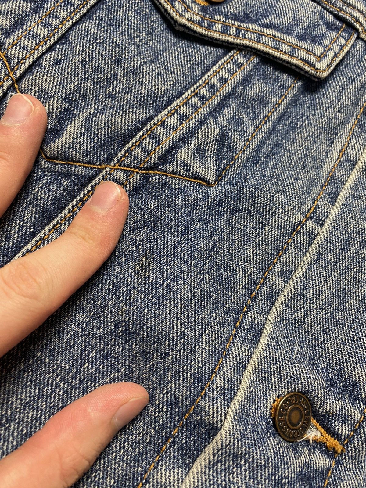 Levi's Made in USA 🇺🇸 Levi’s denim jacket vintage jeans size M Size US M / EU 48-50 / 2 - 4 Thumbnail