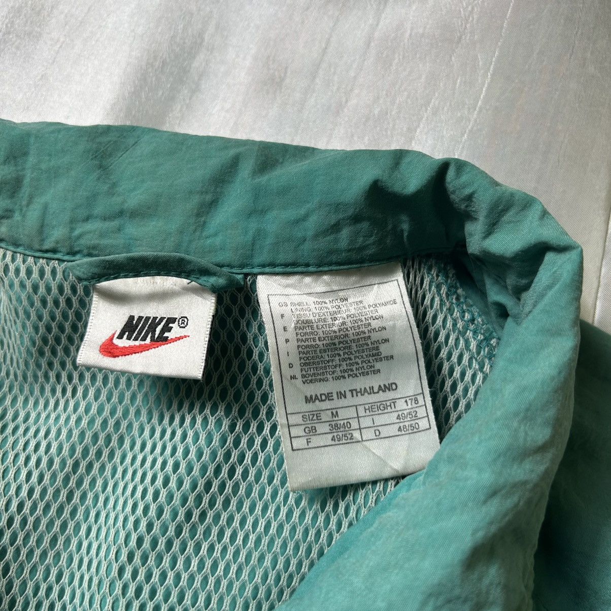 Nike Vintage 90s Nike Big Swoosh Windbreaker Jacket Size US M / EU 48-50 / 2 - 7 Thumbnail