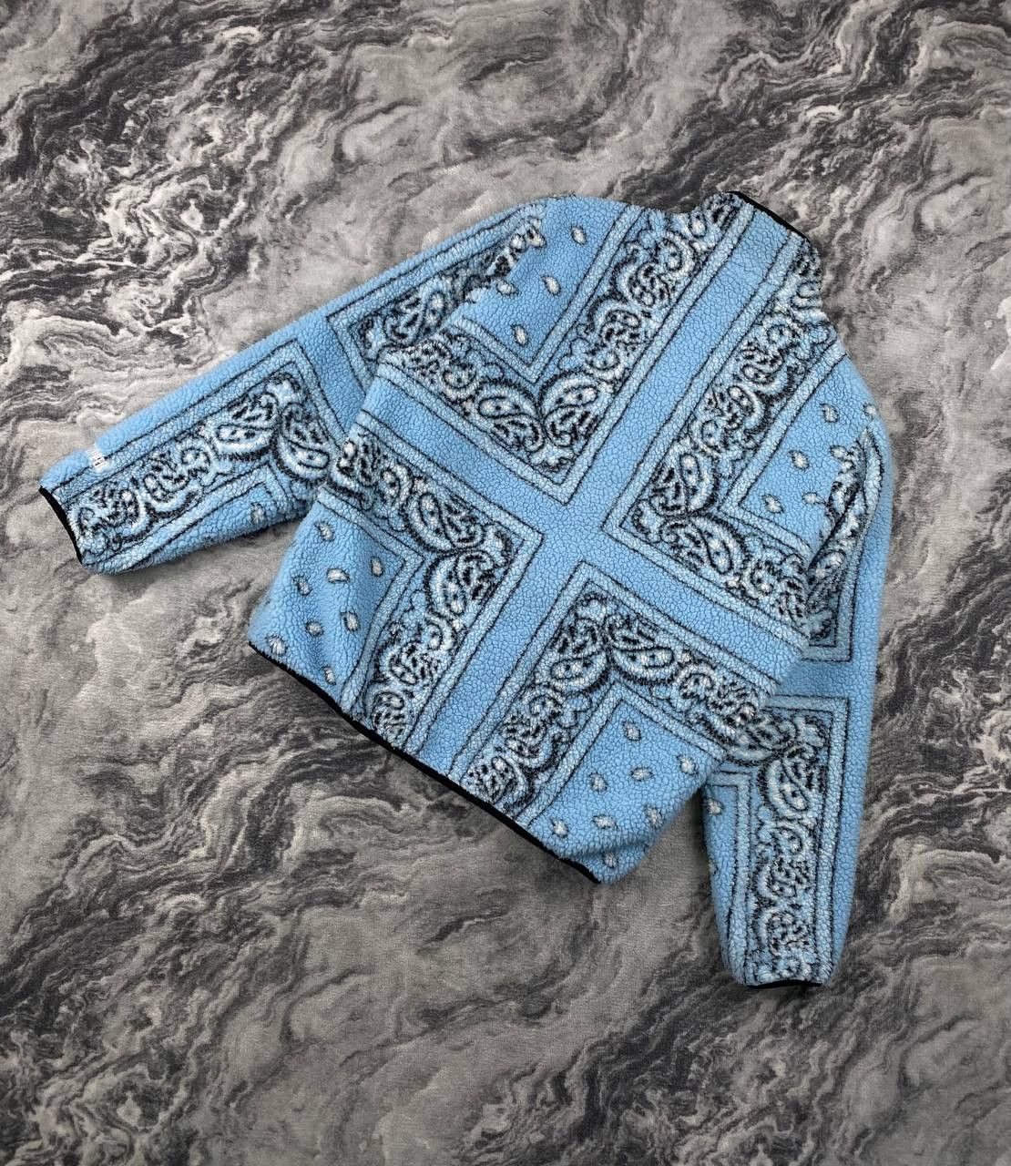 Supreme Supreme Reversible Bandana Fleece Jacket Men Size M Blue Size US M / EU 48-50 / 2 - 8 Thumbnail
