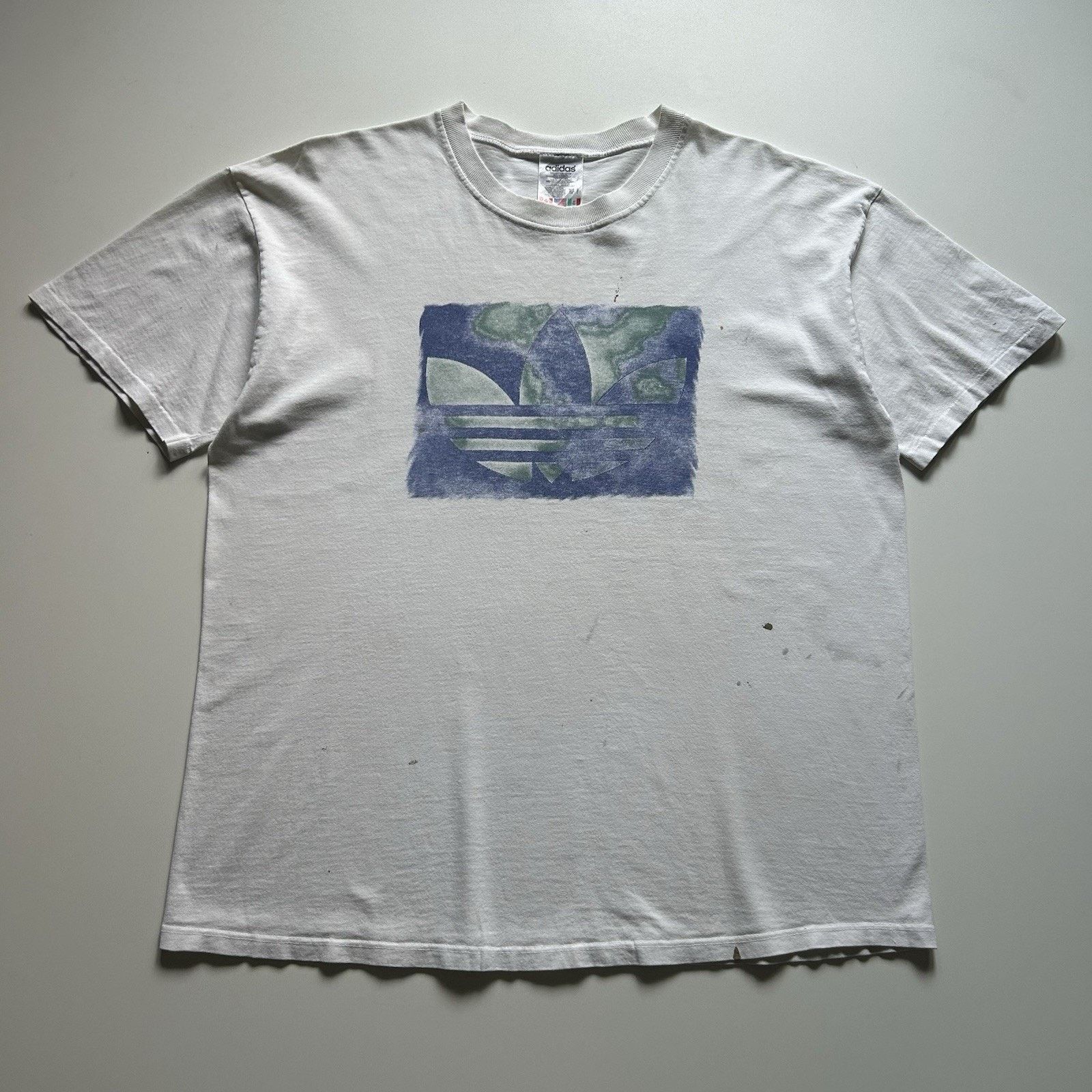 Adidas × Vintage Vintage 90 Adidas Trefoil Shirt Large Distressed White Rare Size US L / EU 52-54 / 3 - 1 Thumbnail