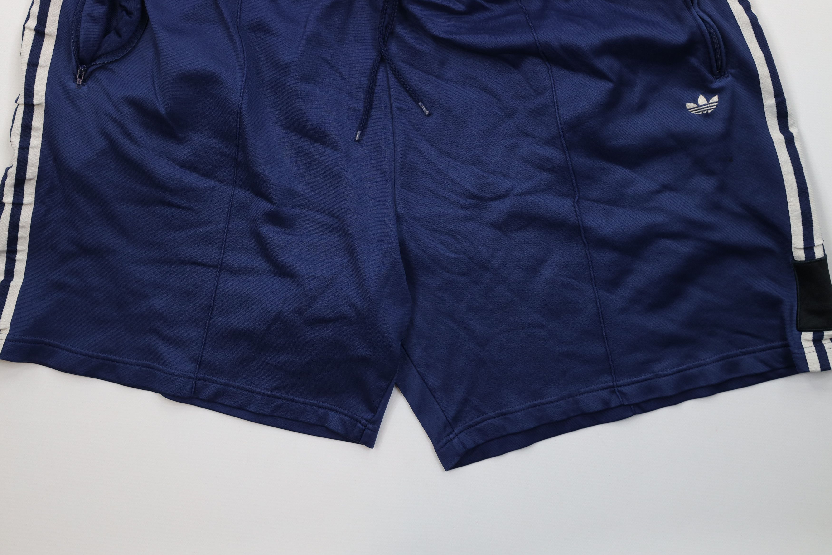 Adidas Vintage Adidas Trefoil Logo Striped Above Knee Shorts Blue Size US 36 / EU 52 - 4 Thumbnail