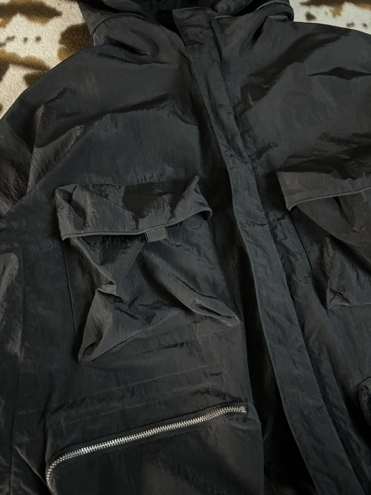 Japanese Brand × Oakley Oakley Multi pocket ss2025 Sample Jacket Nylon Size L Size US L / EU 52-54 / 3 - 8 Thumbnail