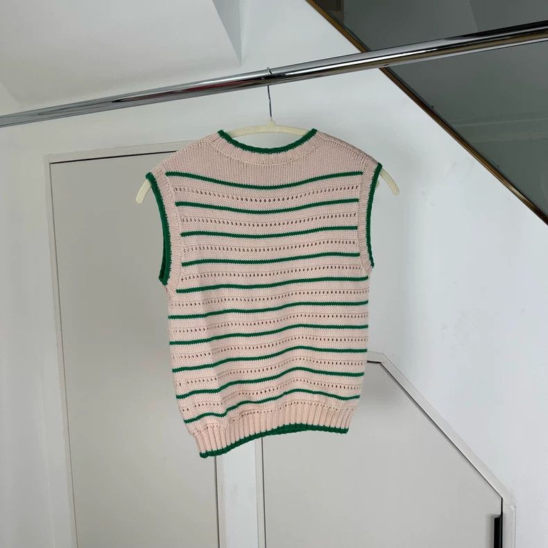 Gucci Gucci White and green striped knitted vest 2501-Nextarrow Size US S / EU 44-46 / 1 - 2 Thumbnail