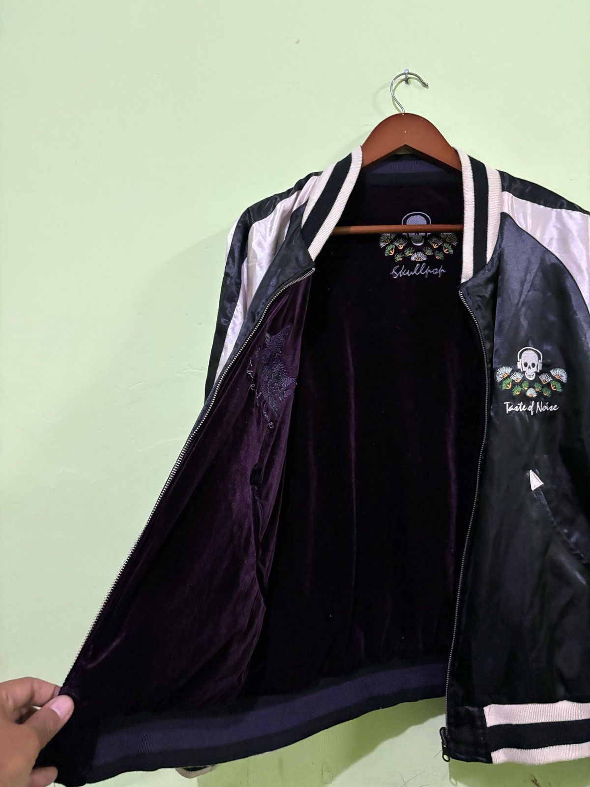 Japanese Brand VTG Sukajan Jacket skeleton taste of Noise Embroidered Size US L / EU 52-54 / 3 - 5 Thumbnail