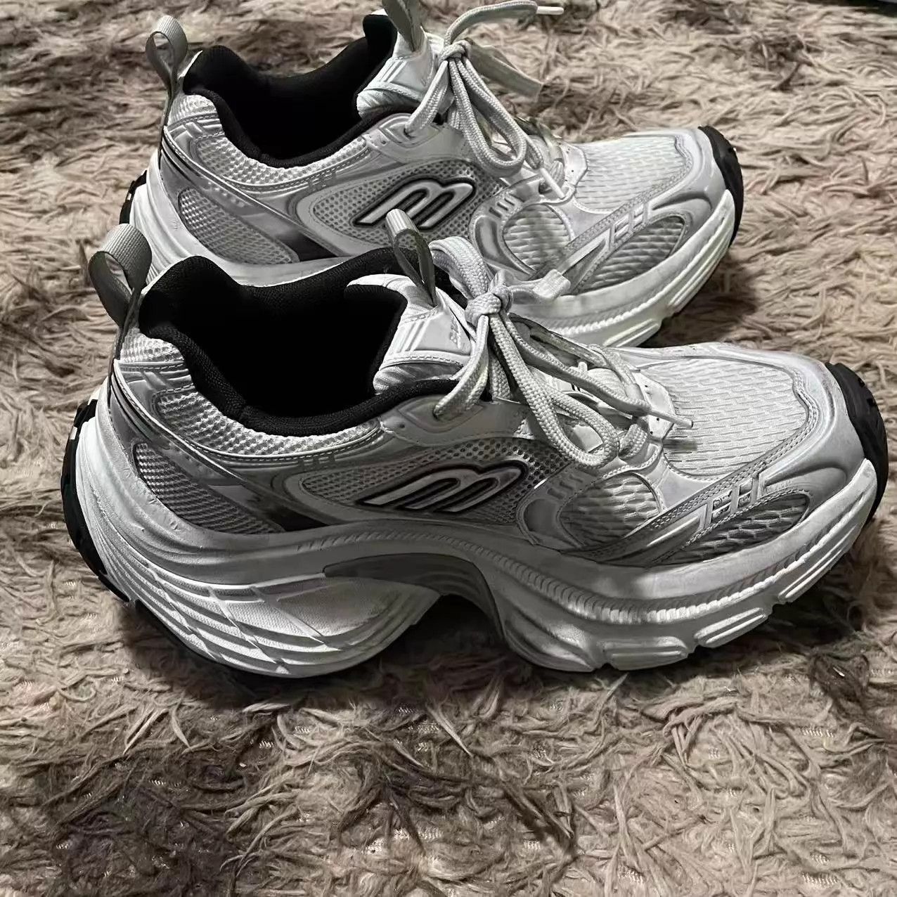 Balenciaga Balenciaga 10XL Low Top Thick Sole White Dad Shoe 43 EU Size US 10 / EU 43 - 3 Thumbnail