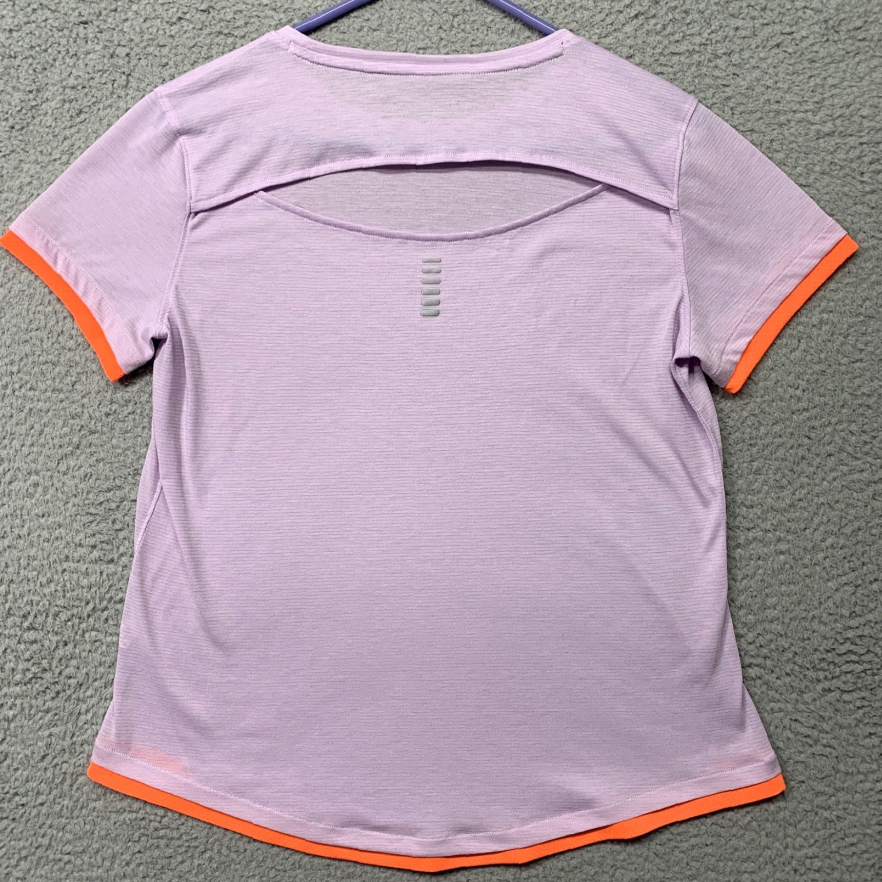 Under Armour Under Armour Run Pullover Top Womens M Lt Purple & Orange Logo Fitted Shirt Size M / US 6-8 / IT 42-44 - 4 Thumbnail