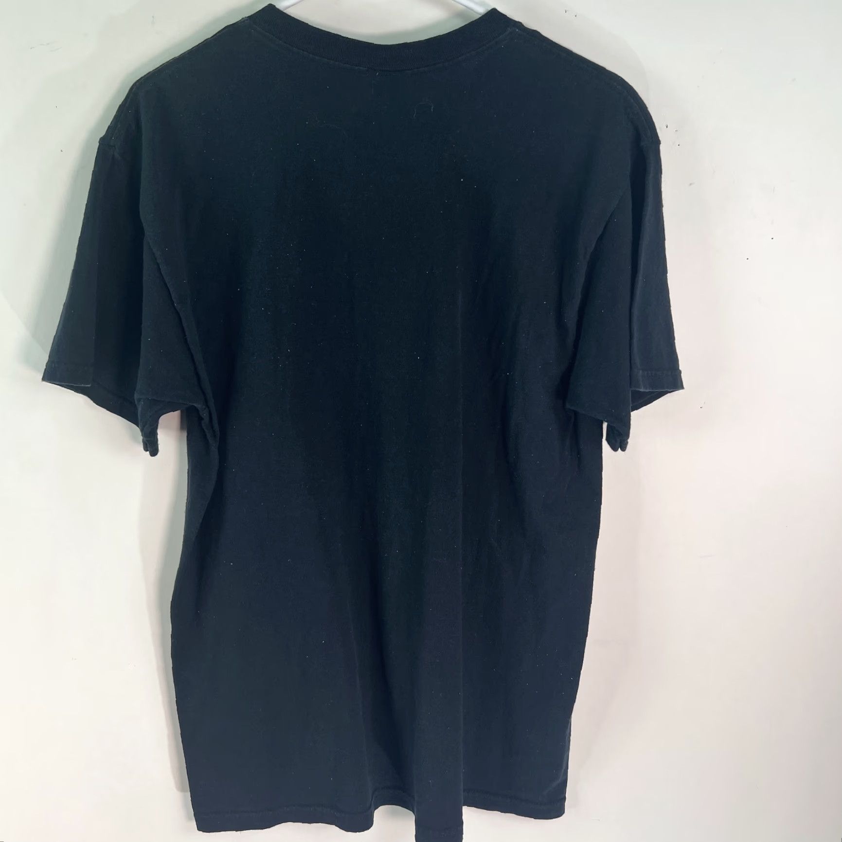 Fruit Of The Loom Rocky Velvet Band Fruit Of L Mens Short Sleeves Black Graphic Shirt SZ L Size US L / EU 52-54 / 3 - 3 Thumbnail