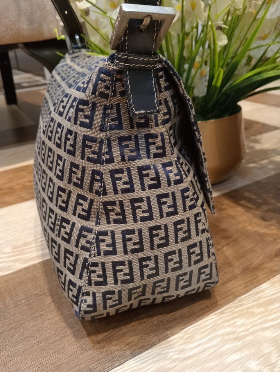 Fendi FENDI ZUCCA MONOGRAM MAMMA BAGUETTE SHOULDER BAG Size ONE SIZE - 9 Thumbnail