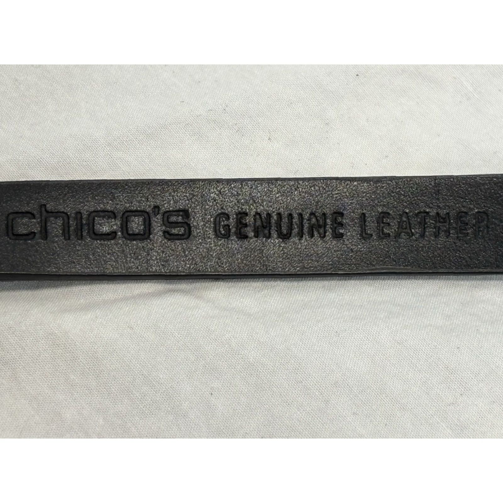 Vintage Chicos Belt Slouch Interlock Buckle Women’s M/L Black Leather Adjustable Belt Size ONE SIZE - 4 Thumbnail