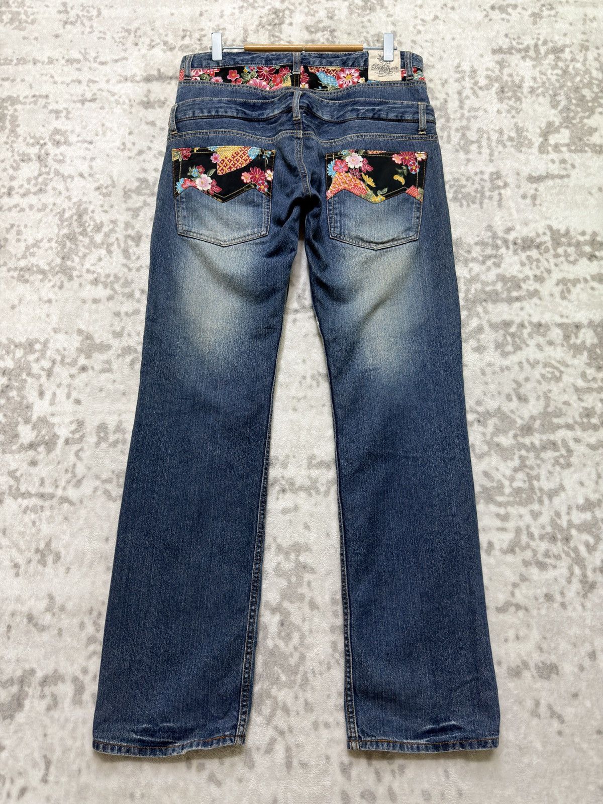 Japanese Brand Vintage Dominate Double Waist Floral Accent Straight Jeans Size US 32 / EU 48 - 3 Thumbnail