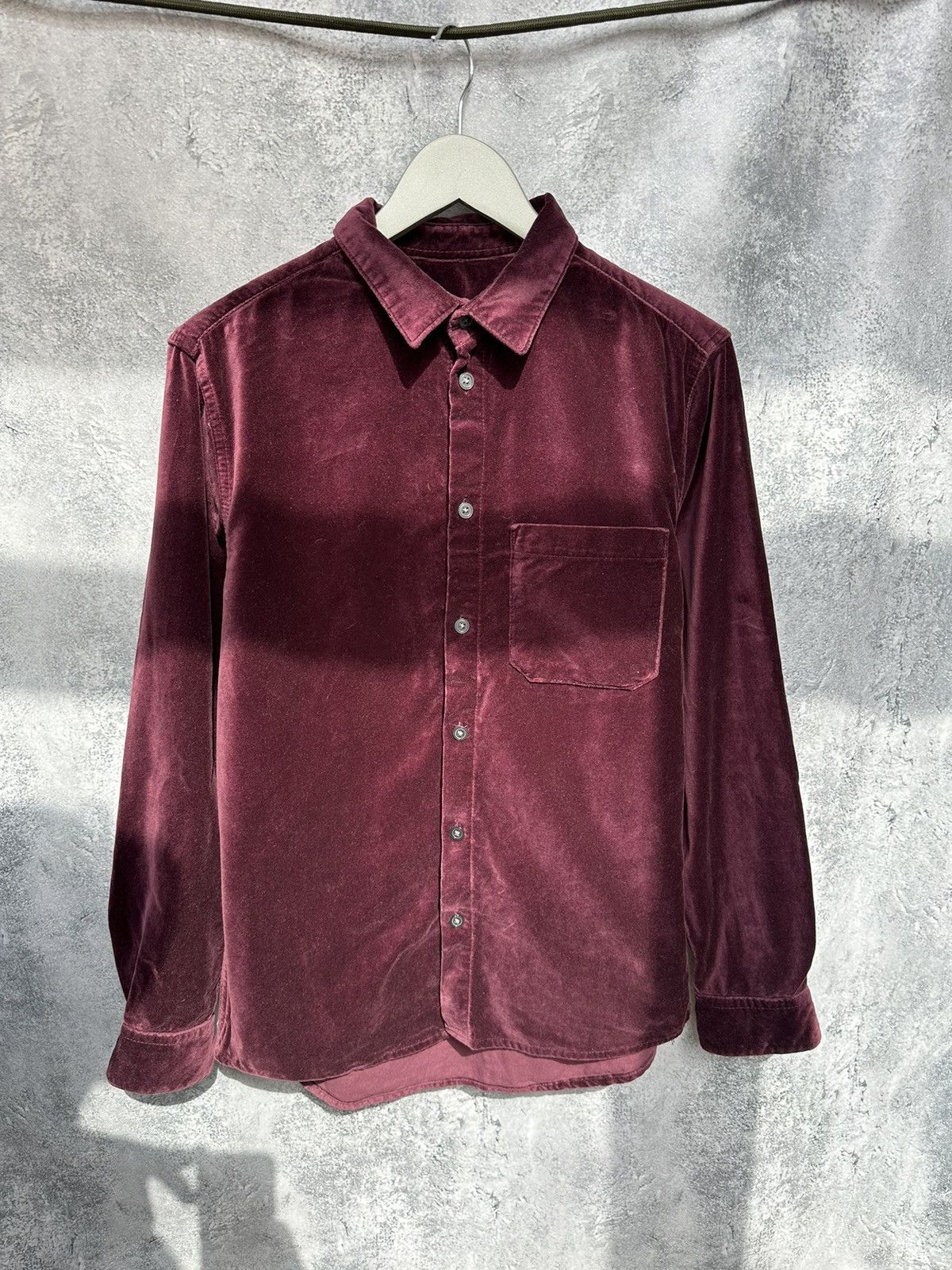 H&M H&M Velour Button Up Shirt Long Sleeve Old Money Burgundy Size US S / EU 44-46 / 1 - 2 Thumbnail