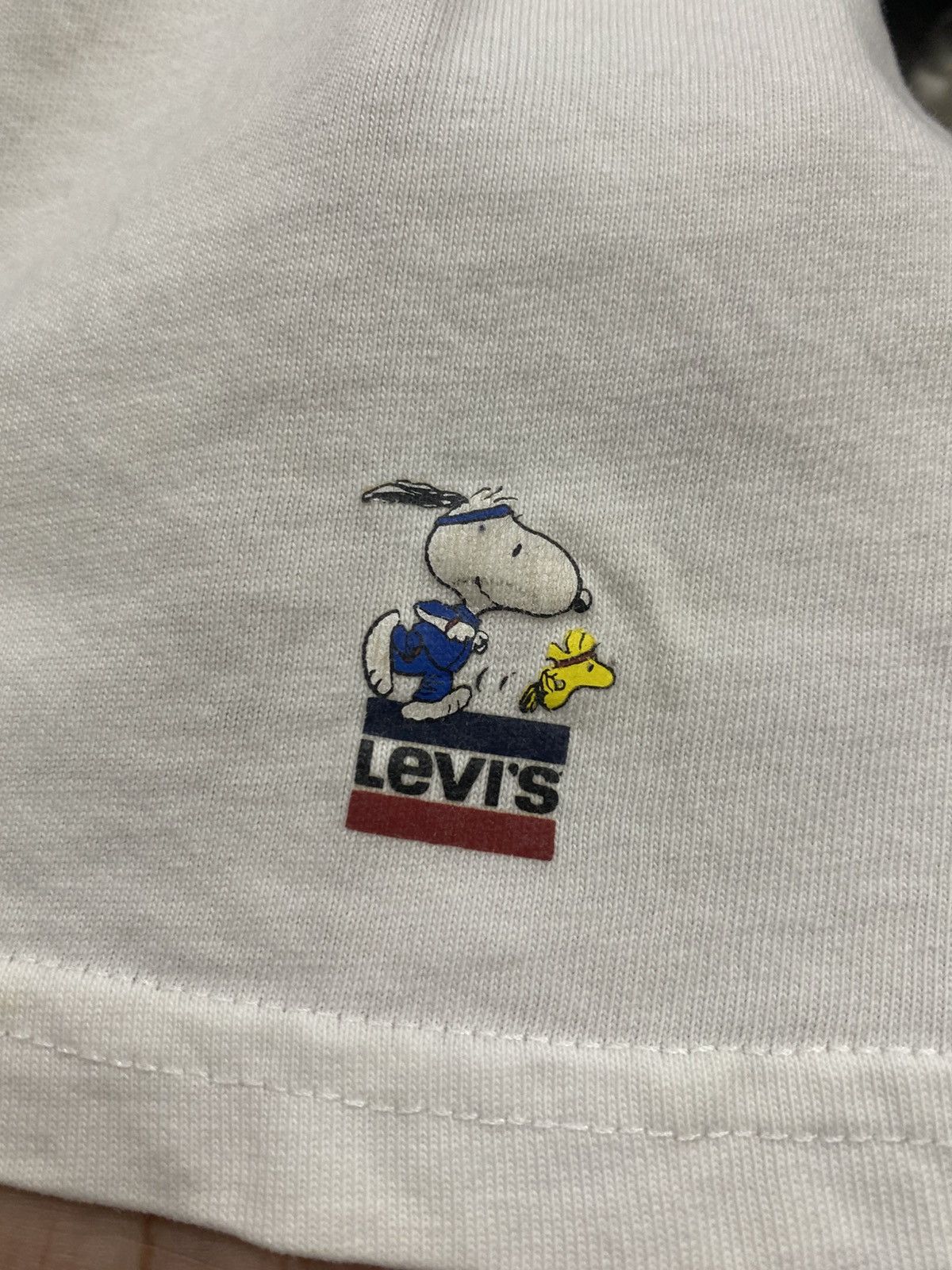 Levi's LEVIS X PEANUT TSHIRT Size US XL / EU 56 / 4 - 5 Thumbnail