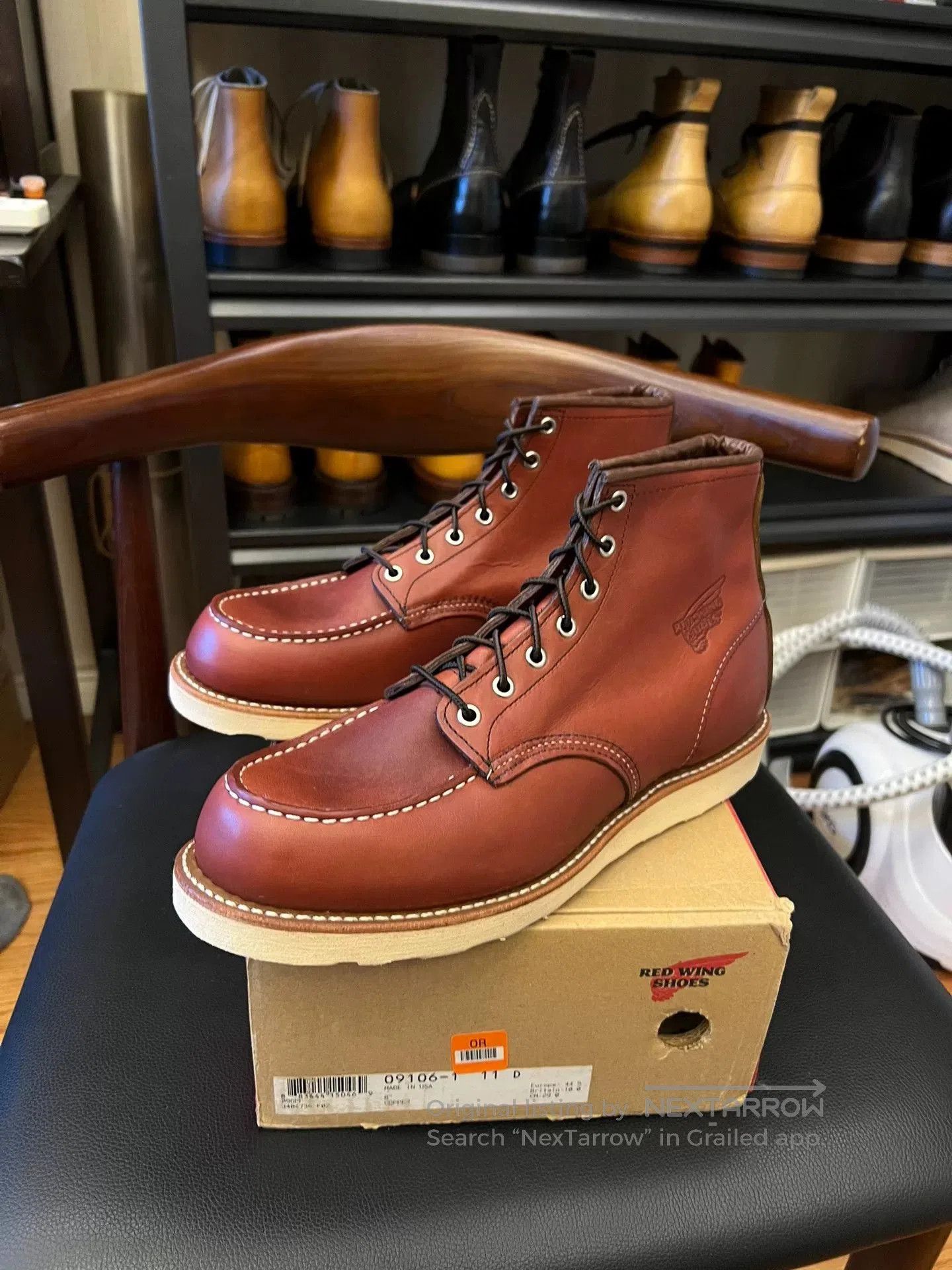 Red Wing Red Wing 9106 Stamp Version. Size US 11 / EU 44 - 1 Thumbnail