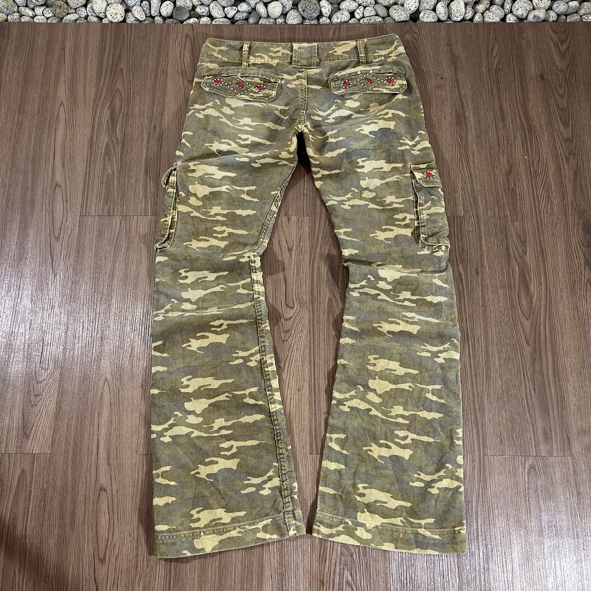 Japanese Brand Sanford Camouflage Corduroy Cargo Pants (Size M / W34) Size US 34 / EU 50 - 2 Thumbnail