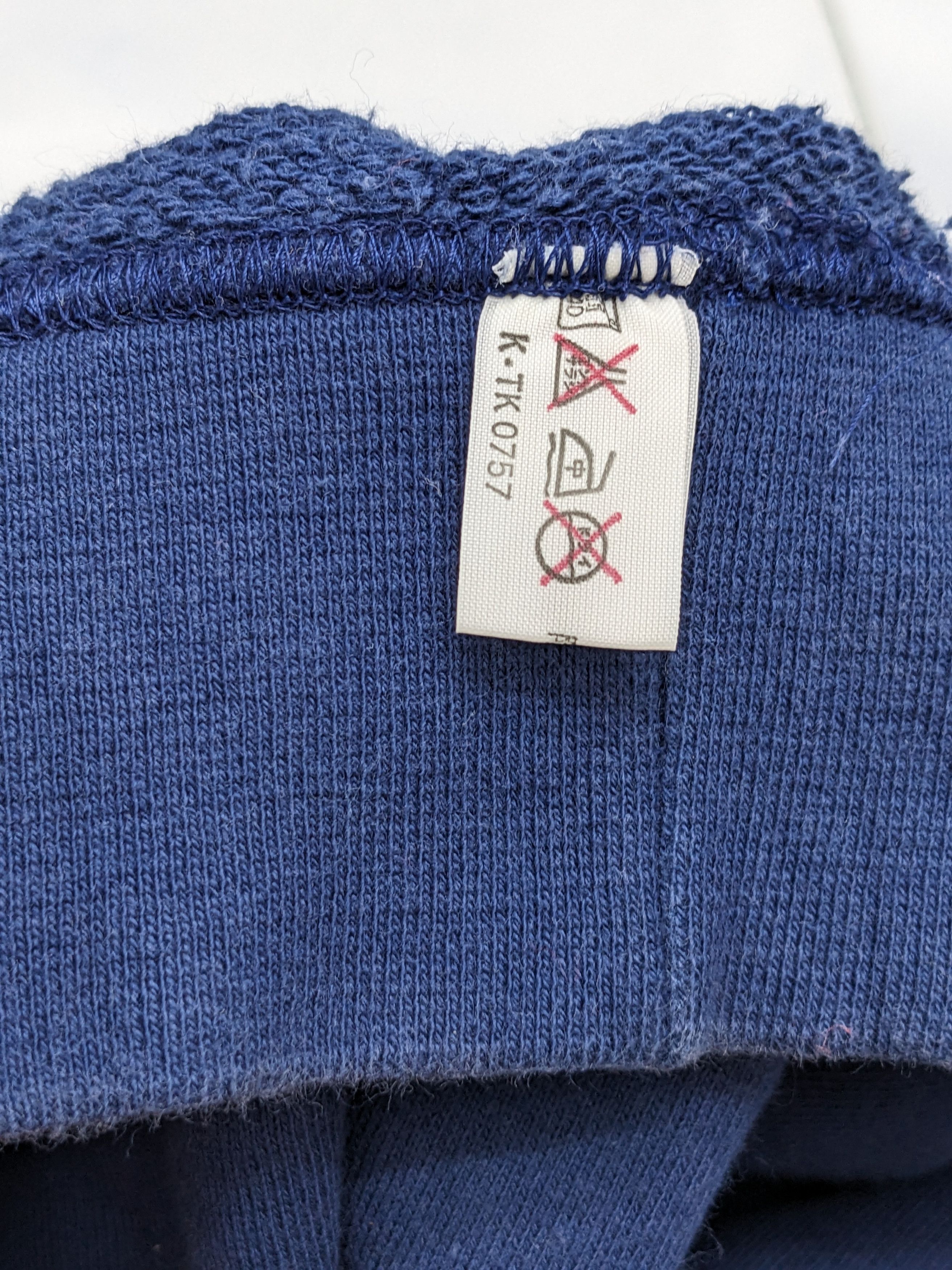 Japanese Brand × Vintage VINTAGE JAPANESE BLACK ROCK SWEATSHIRT Size US M / EU 48-50 / 2 - 10 Thumbnail