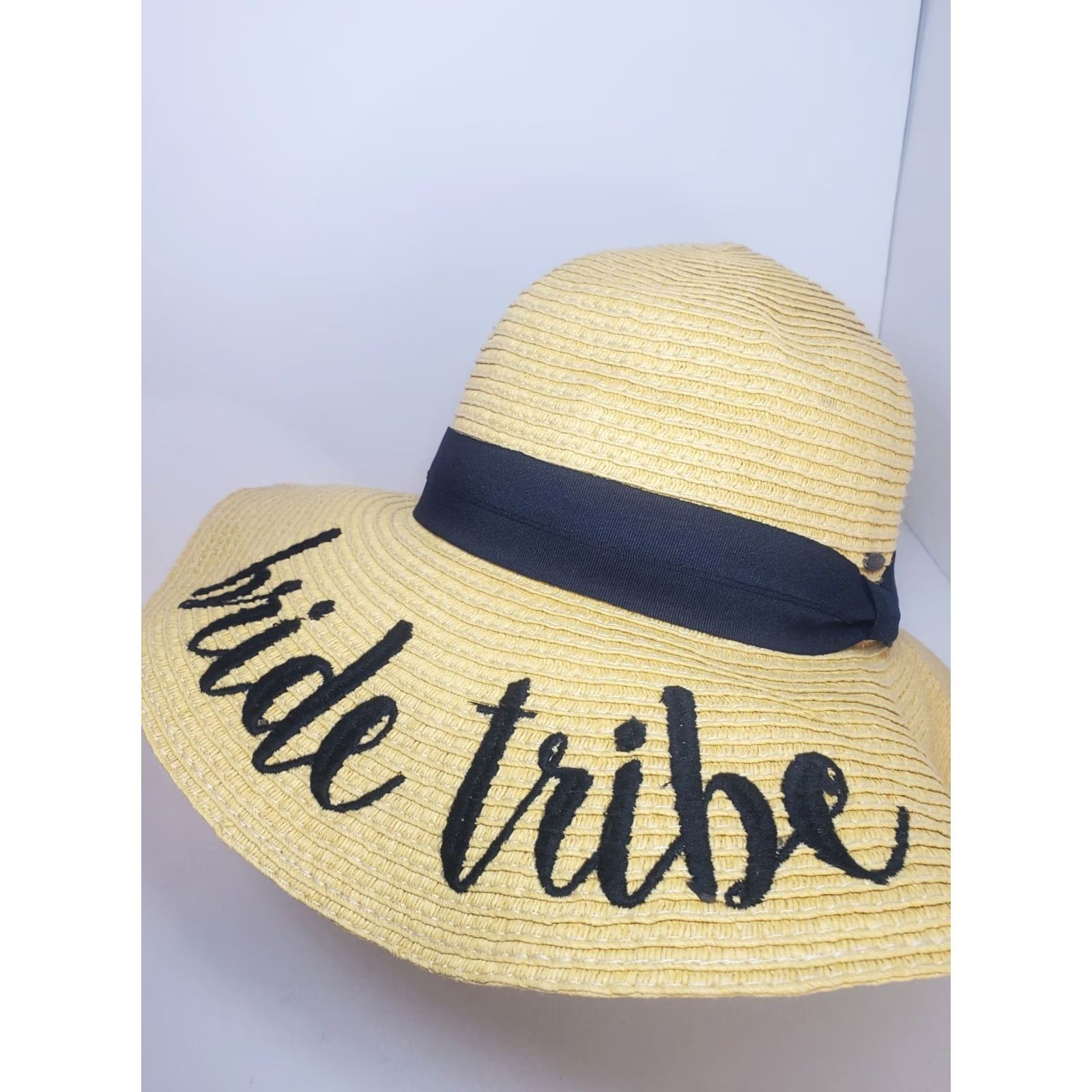 Vintage CC Collection Women's Bride Tribe Beach Embroidered Large Floppy Brim Sun Hat Size ONE SIZE - 4 Thumbnail