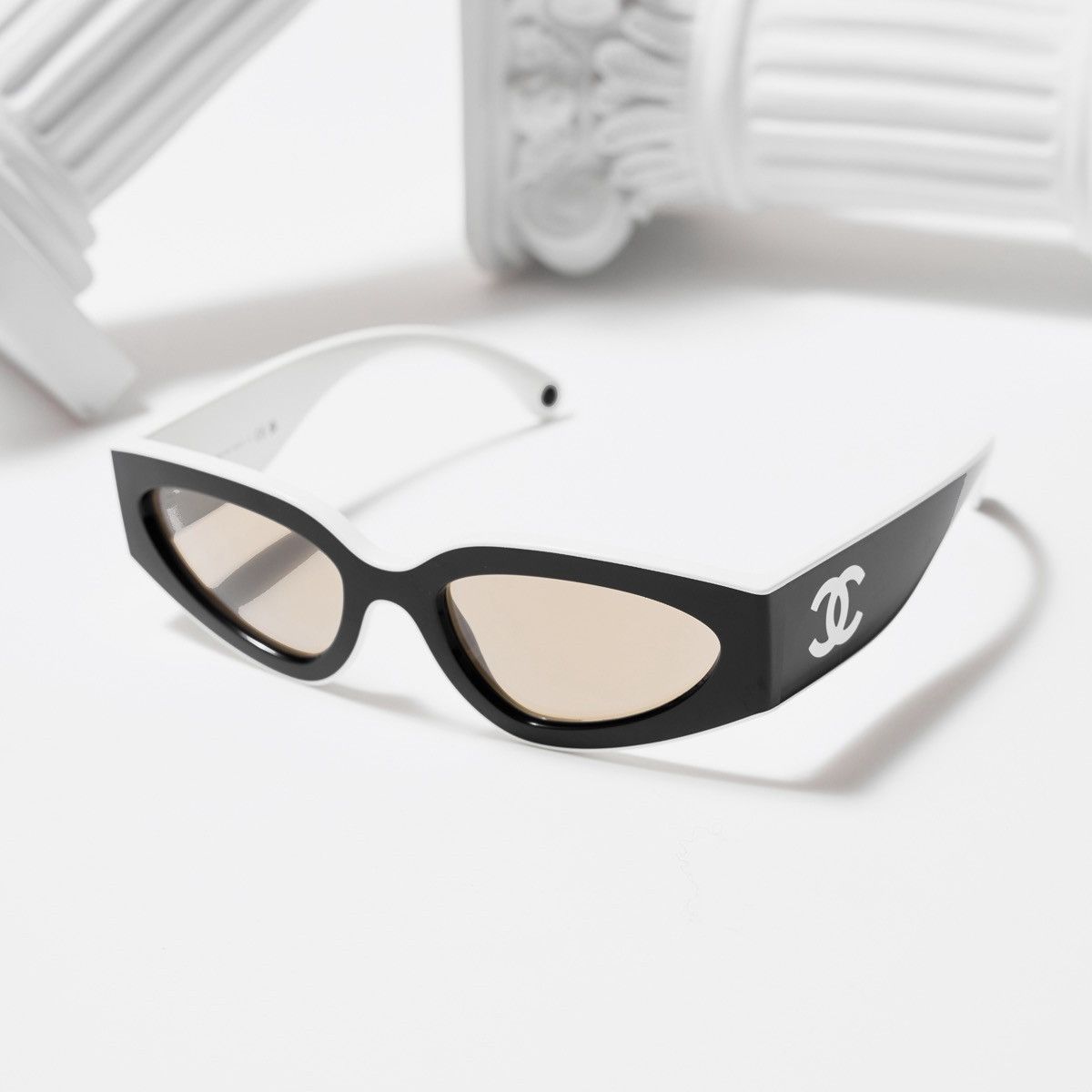 Chanel CHANEL 0CH6056 165653 SUNGLASSES Size ONE SIZE - 1 Thumbnail