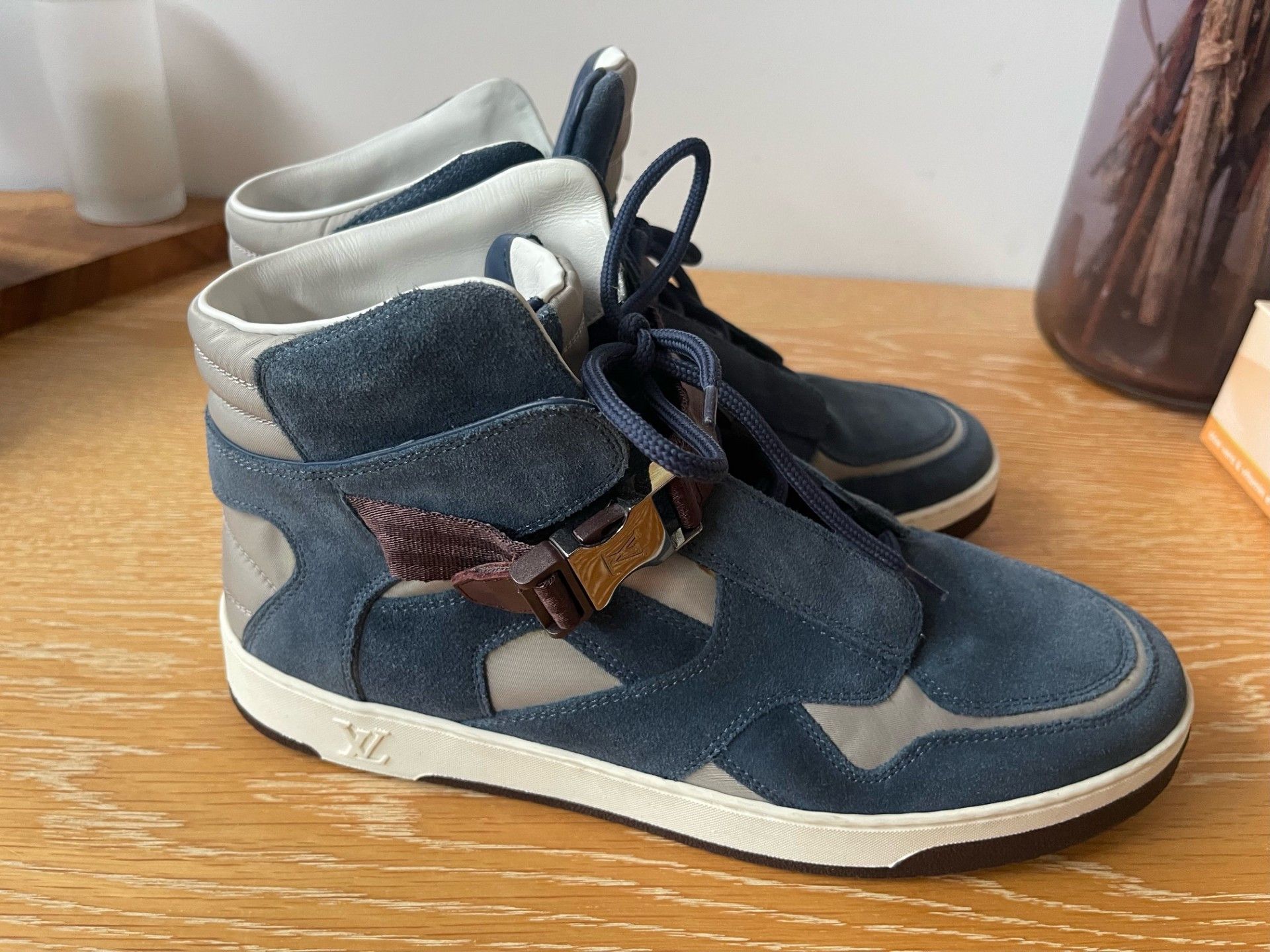 Louis Vuitton Louis Vuitton Suede High Top Sneakers Size 7.5 UK (US 8.5) Size US 8.5 / EU 41-42 - 3 Thumbnail