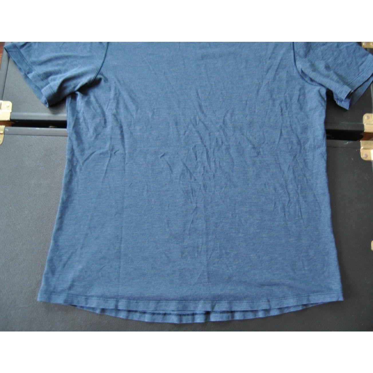 Lululemon Lululemon Medium Fit Blue Short Sleeve Everyday Shirt Size US M / EU 48-50 / 2 - 4 Thumbnail