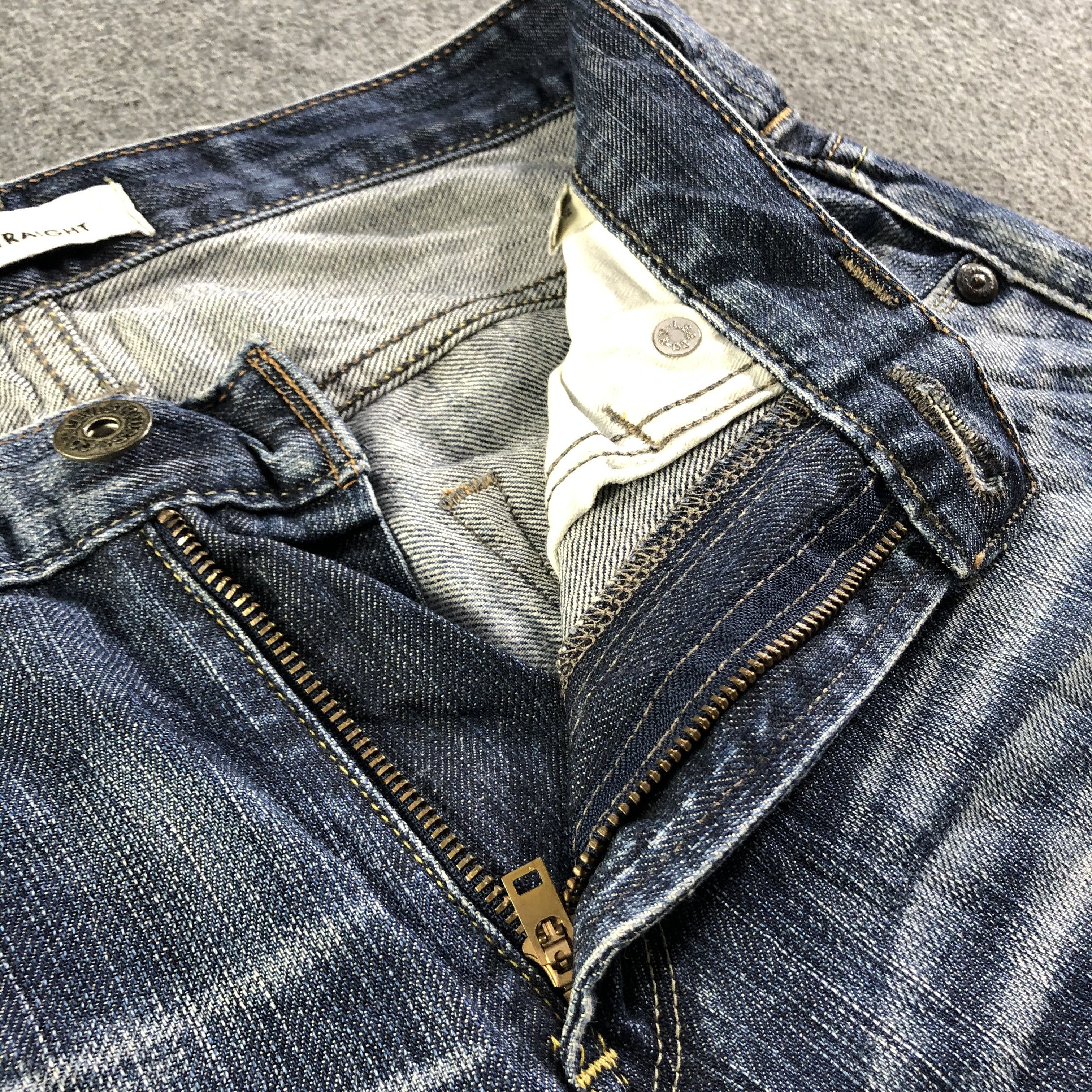 Levi's Vintage Levis 504 Jeans-J3832 Size US 31 - 8 Thumbnail