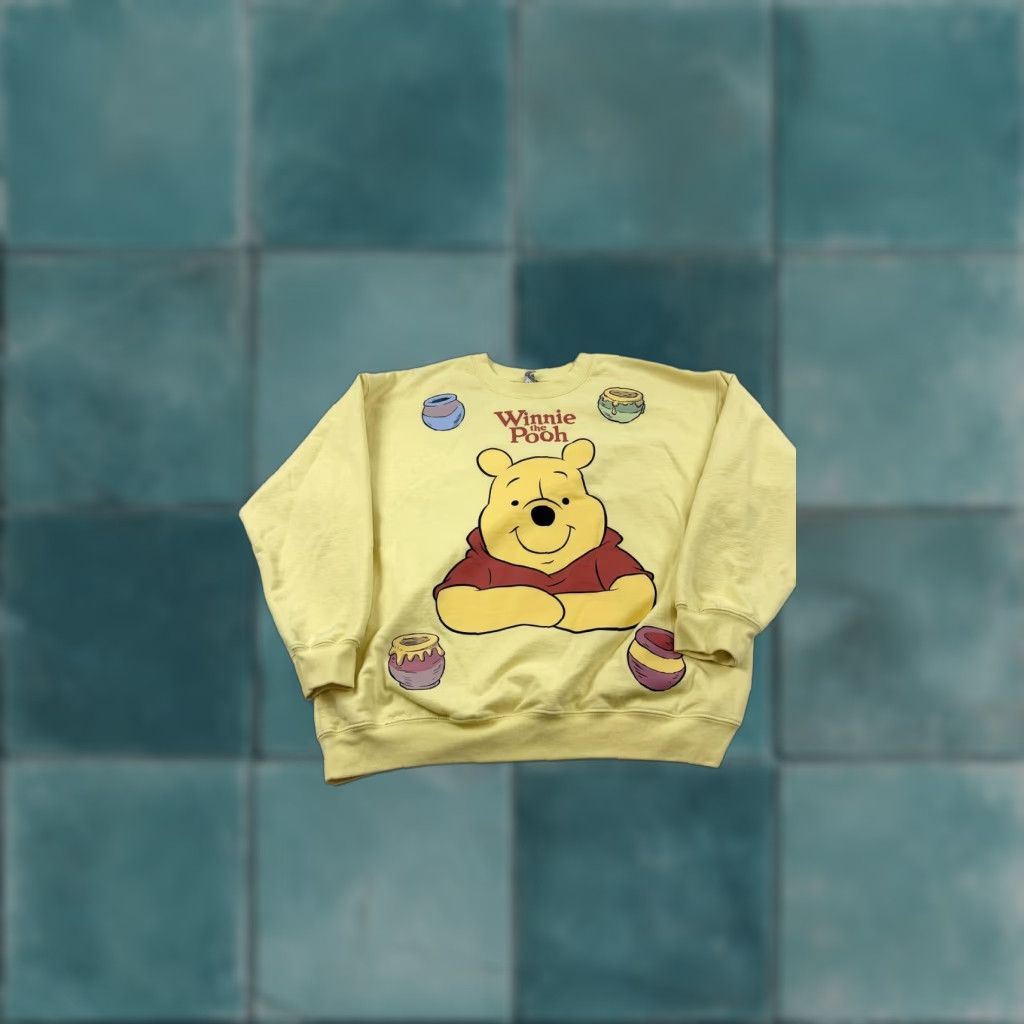 Disney Disney Winnie the Pooh Sweatshirt Mens Large Crewneck Pullover Cartoon Honey Bea Size US L / EU 52-54 / 3 - 1 Thumbnail