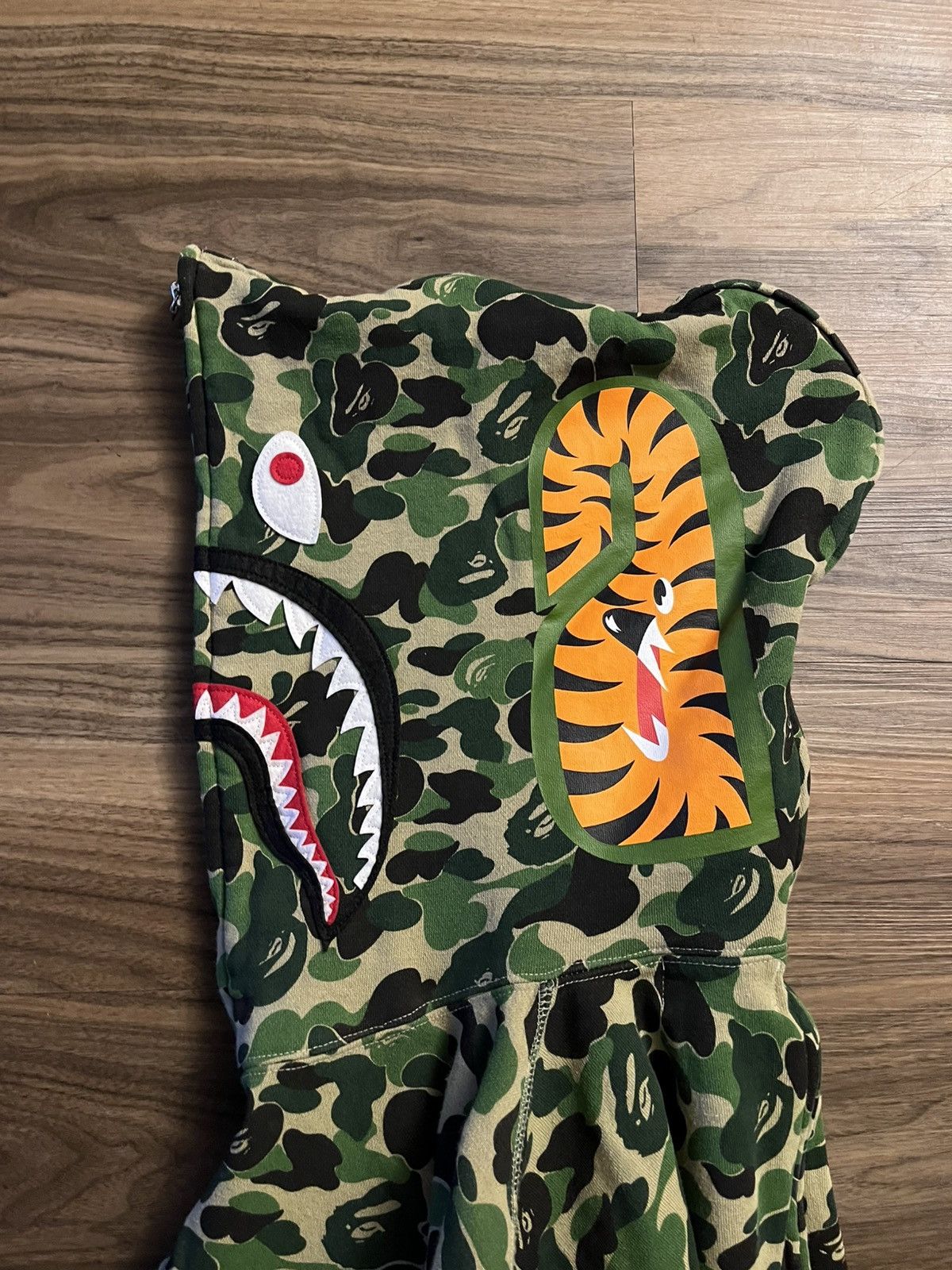 Bape Bape A Bathing Ape 1st Camo Full Zip Split Hoodie size XXL Size US XXL / EU 58 / 5 - 4 Thumbnail