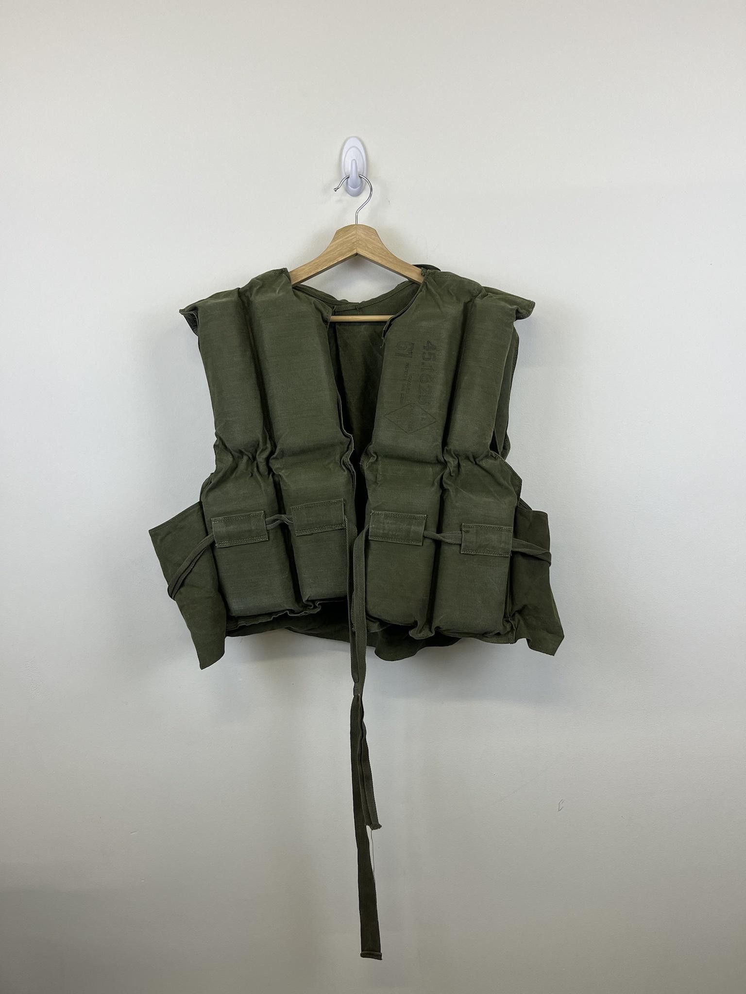 Vintage Vintage WWII Military Life Preserver Vest Size US M / EU 48-50 / 2 - 1 Thumbnail