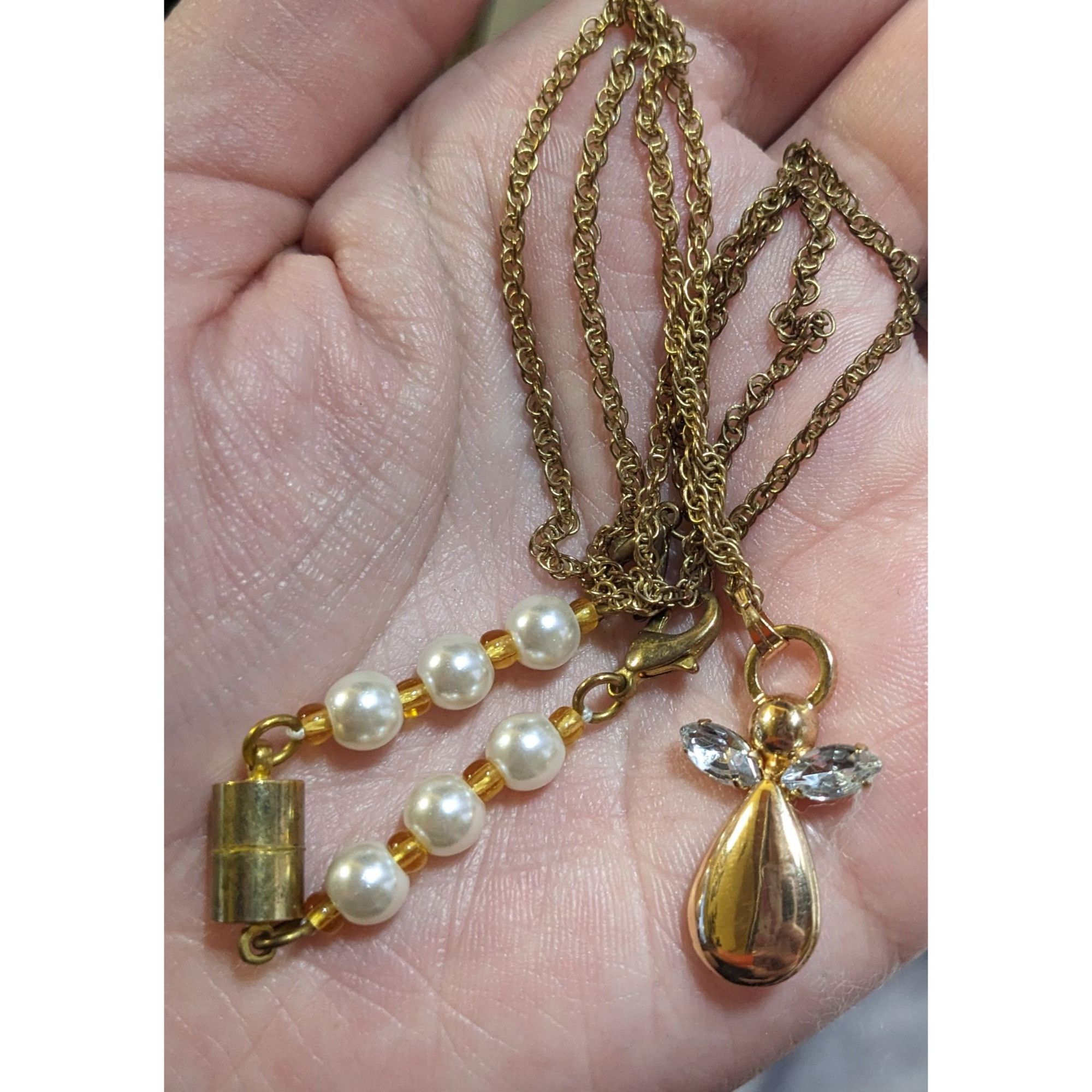Other Gold Tone Gemmed Angel Pendant Necklace With Faux Pearl Exte Size ONE SIZE - 4 Thumbnail