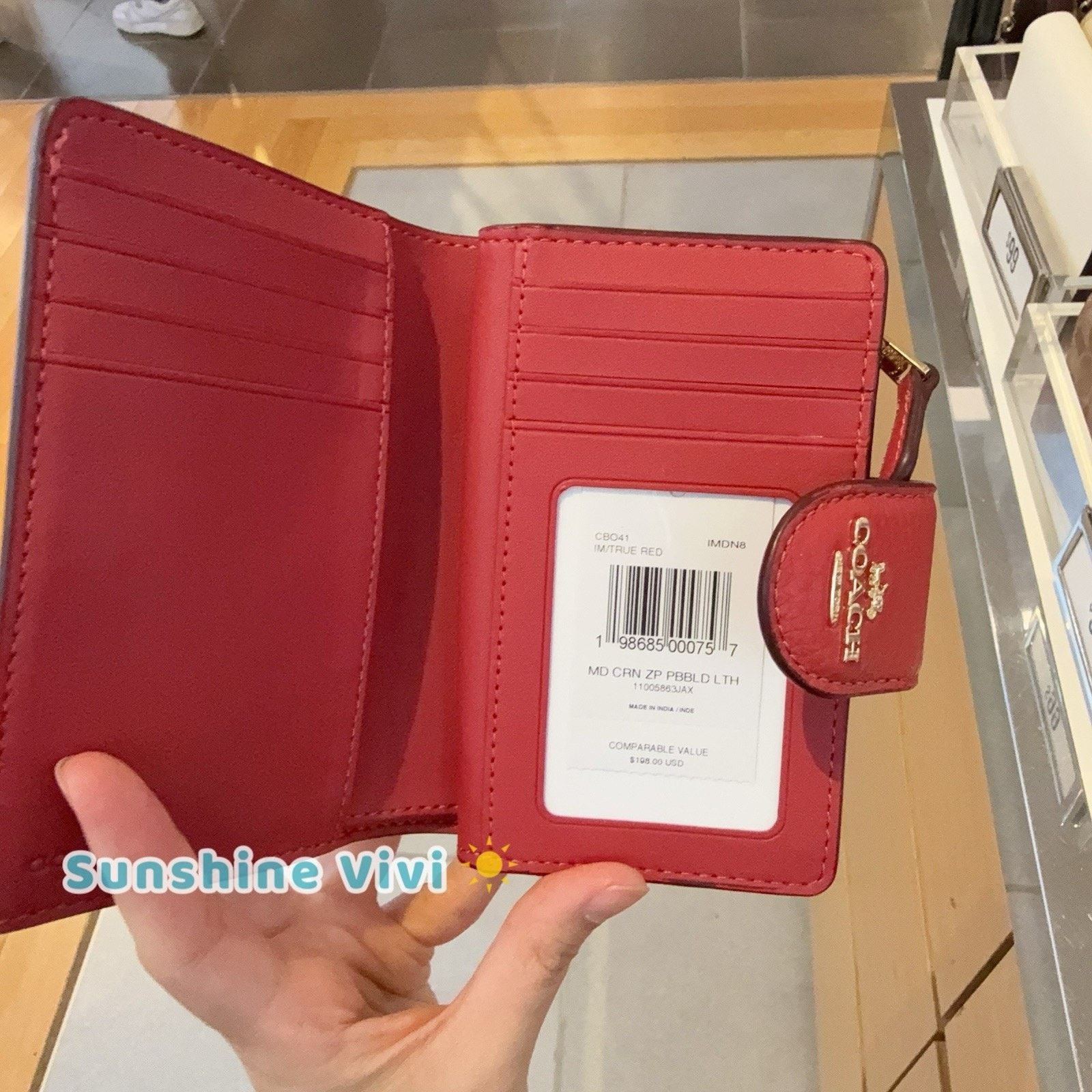 Coach NWT Coach Medium Corner Zip Wallet CBO41 Gold/True Red Size ONE SIZE - 4 Thumbnail