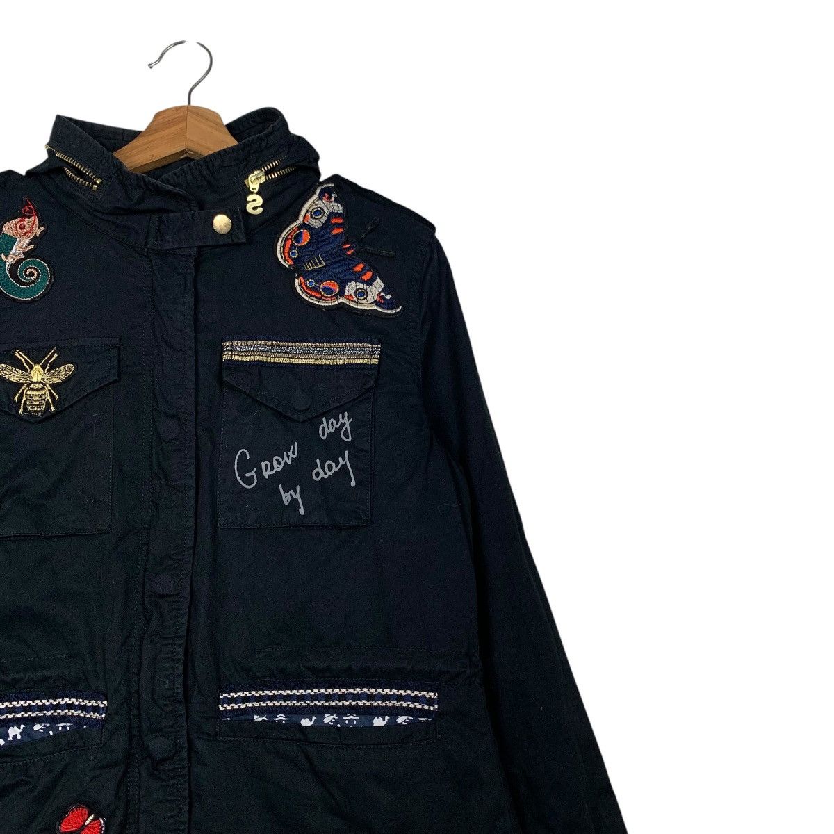 Desigual DESIGUAL Embroidery Florals Design Hooded Jacket #2254-C100 Size M / US 6-8 / IT 42-44 - 5 Thumbnail