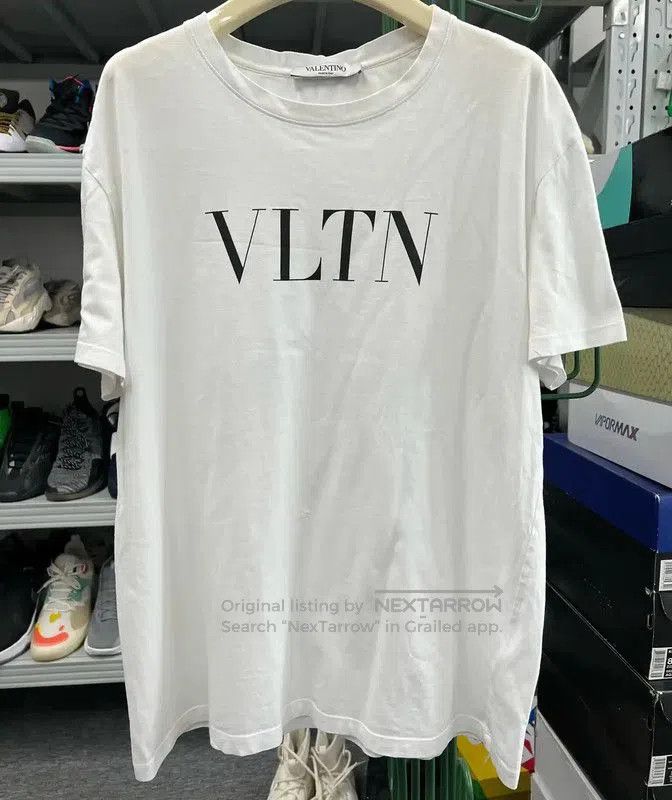 Valentino Valentino VLTN Logo Summer T-Shirt . Size US M / EU 48-50 / 2 - 1 Thumbnail