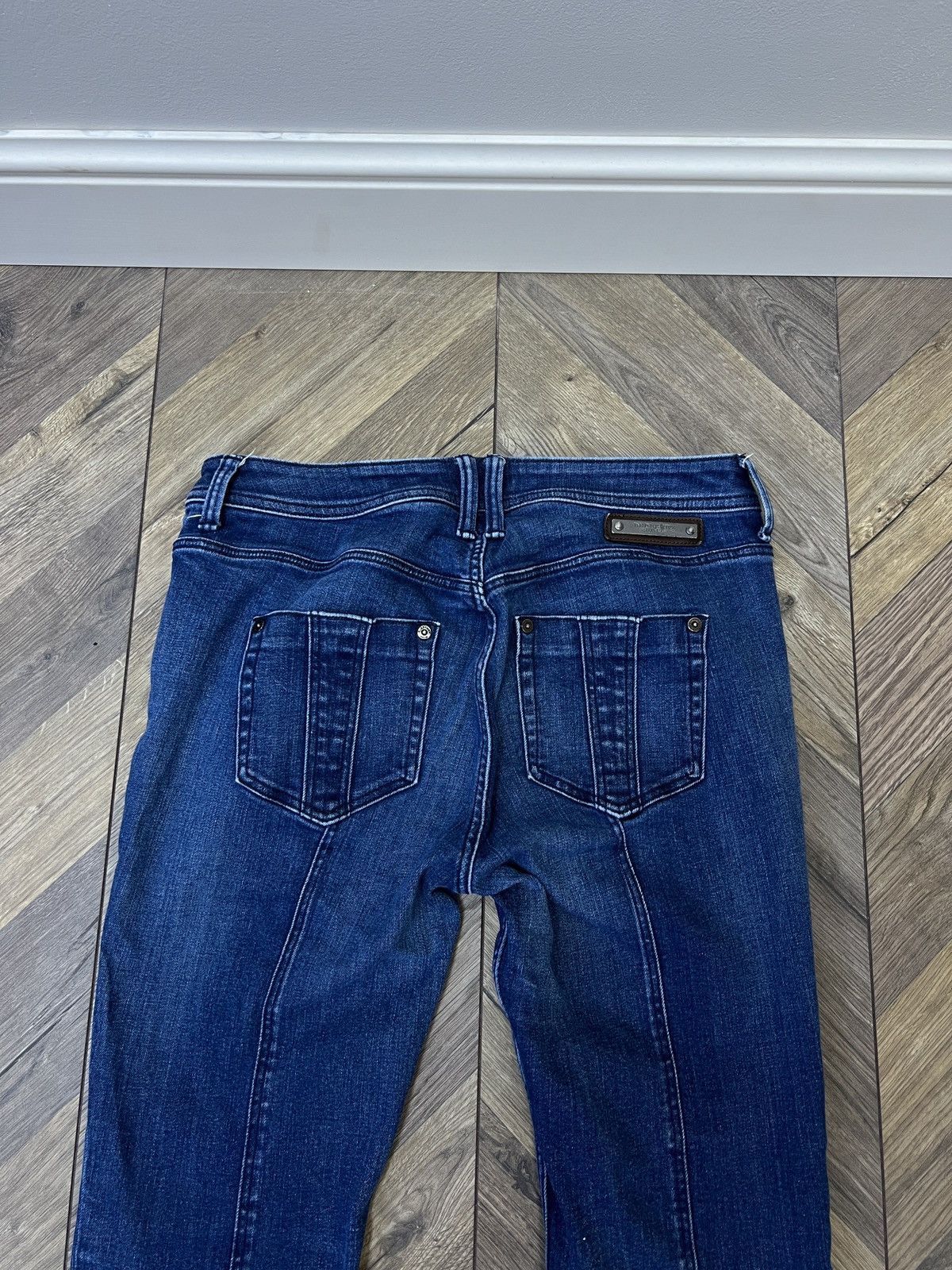 Burberry × Designer × Vintage Vintage Burberry Brit Women’s denim skinny jeans Size 31" - 16 Thumbnail