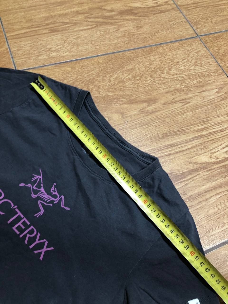 Arc'teryx Arcteryx center Logo Graphic T-Shirt streetwear Size S / US 4 / IT 40 - 7 Thumbnail
