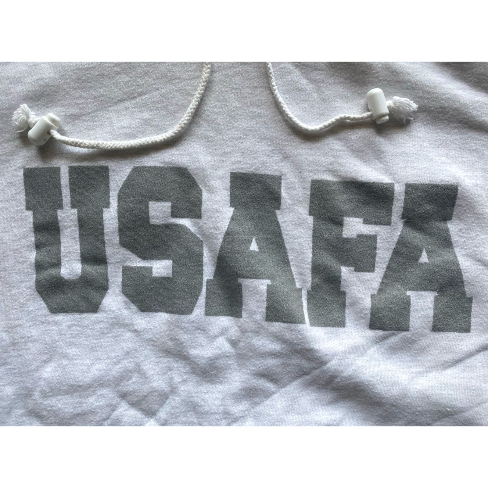 Vintage VINTAGE Heart And Core USAFA Hoodie Gray Men’s L Made In USA Air Force Academy Hoodie Mens L Gray USA USAFA 90s Size US L / EU 52-54 / 3 - 7 Thumbnail